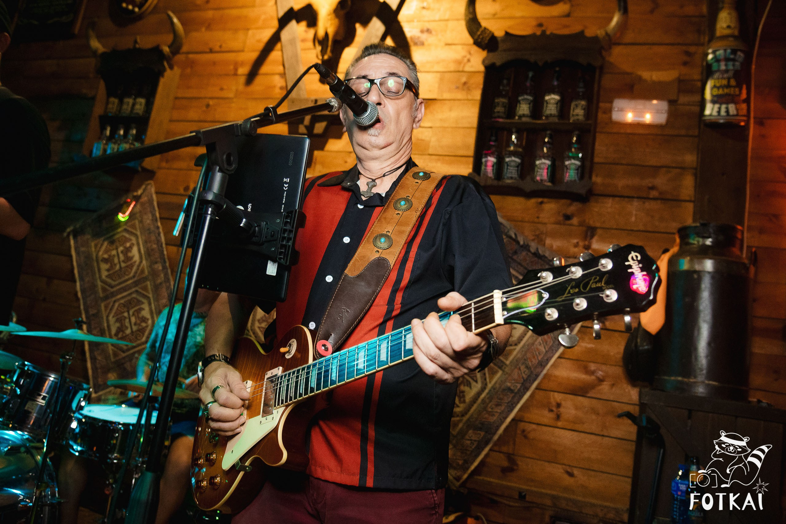 El Paso Rock Bar Torrevieja: Reportaje fotográfico 01.08.25 | FOTKAI