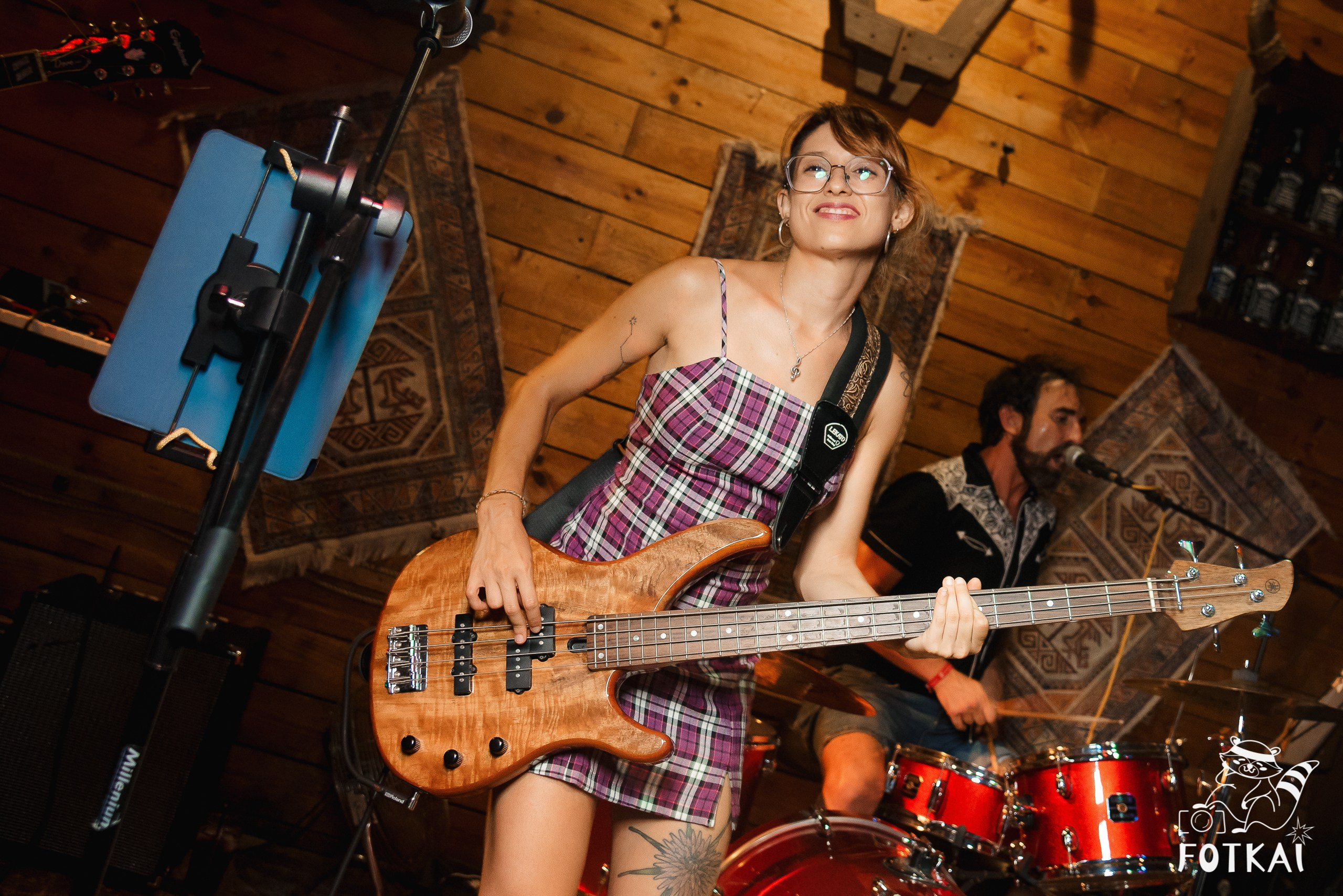 Reportaje fotográfico de FOTKAI | Get Back en El Paso Bar | Torrevieja, España, 12 de julio de 2025