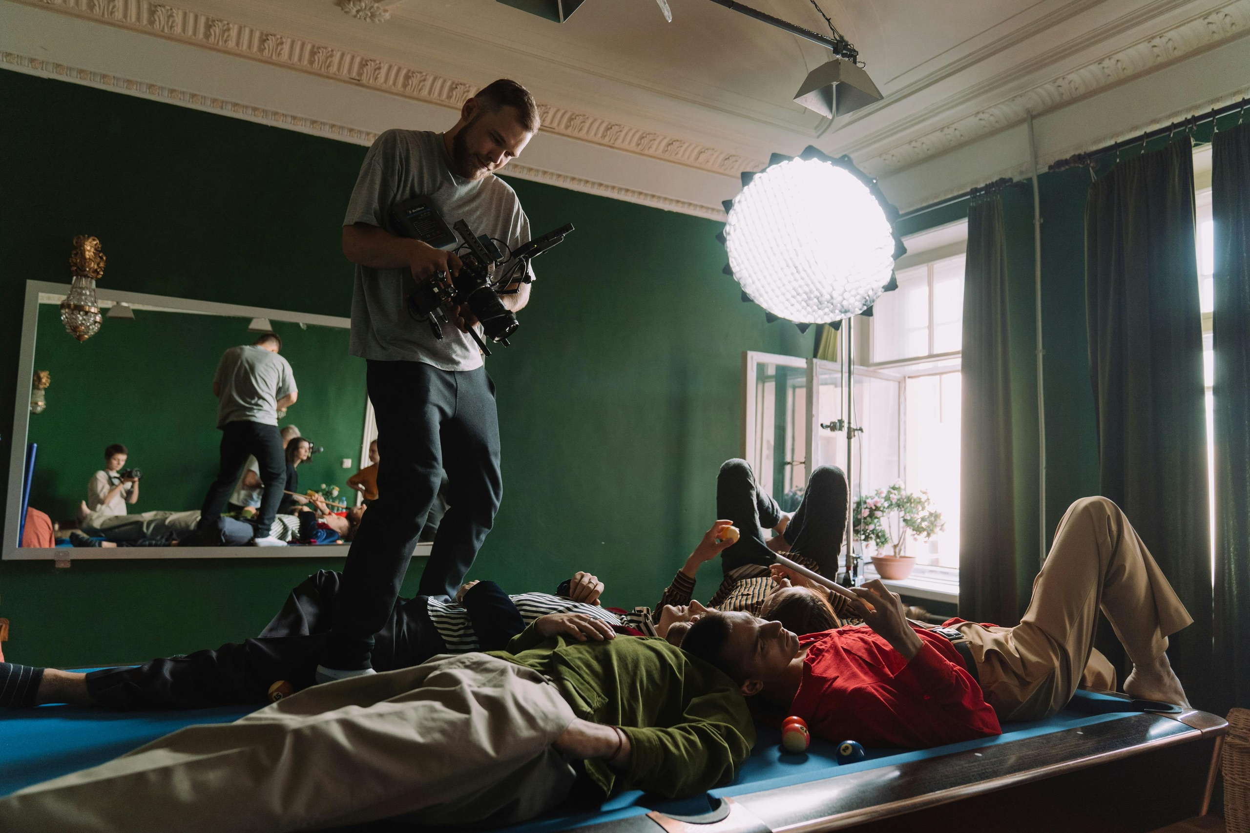 Photography education & mentoring by Alice Bell. Alice Bell — Wedding photographer in New York