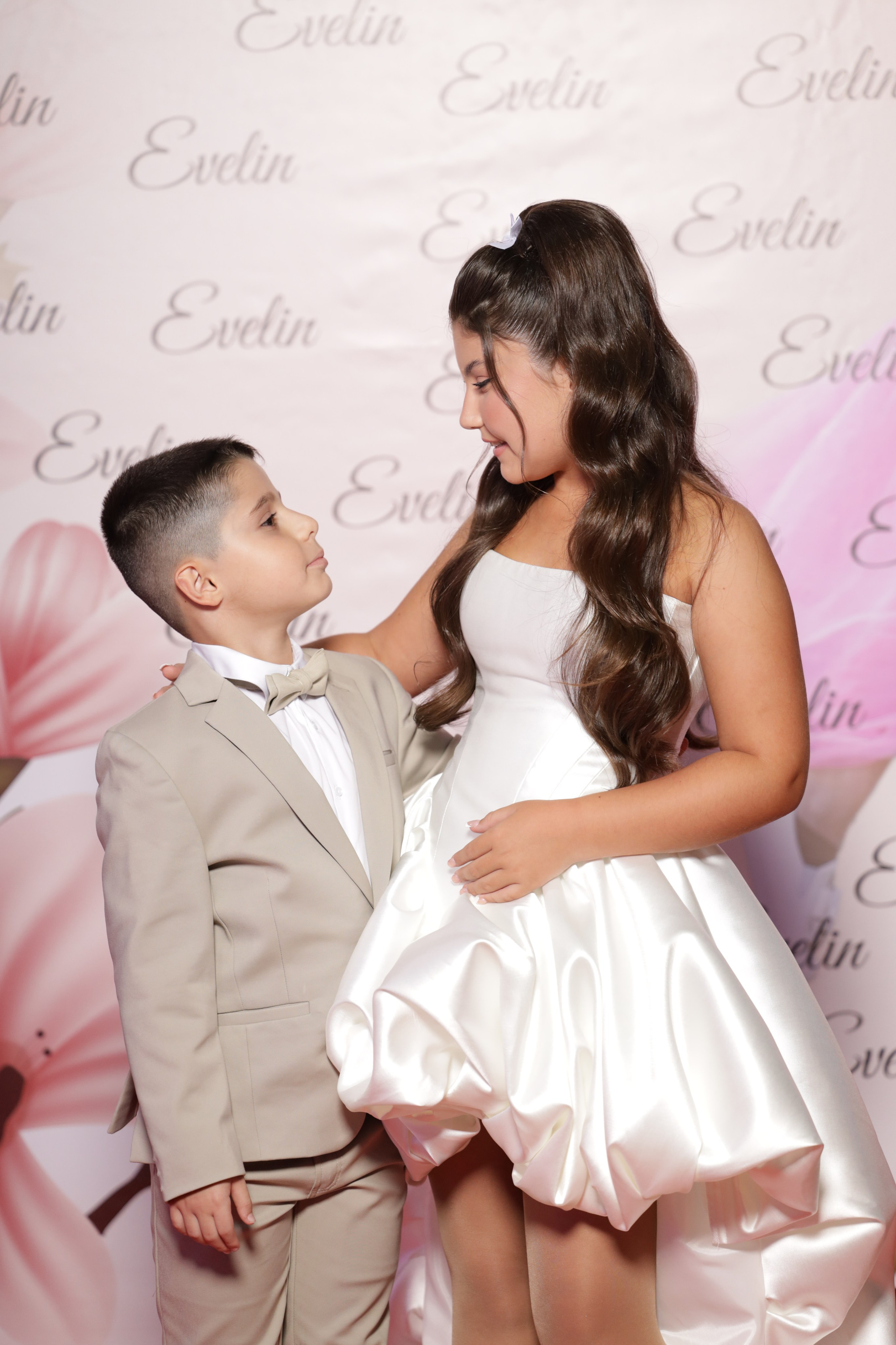 Bat Mitzvah Evelin. Wedding and events photographers Studio Shalom