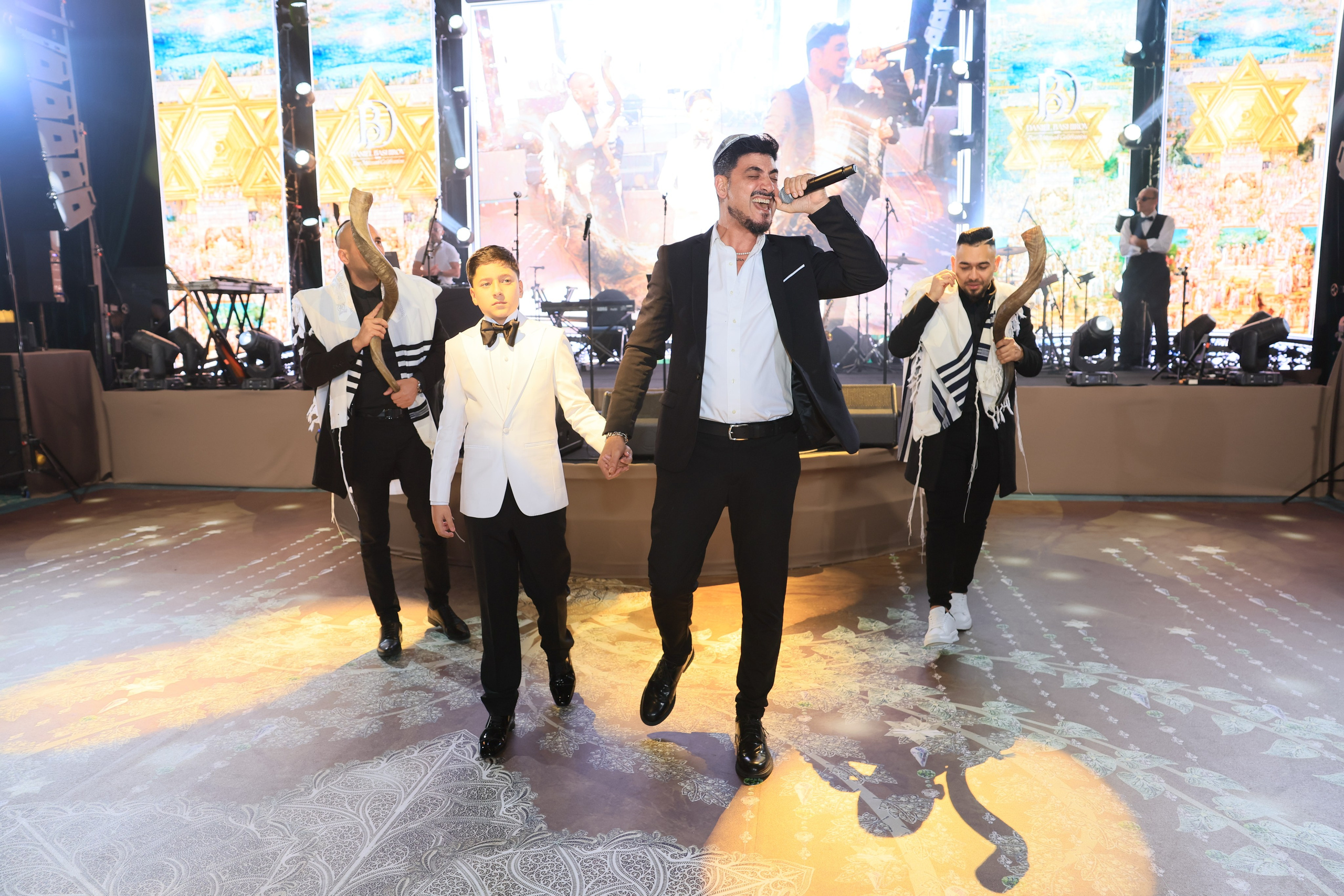 DANIEL. Фотографы на свадьбы и мероприятия Студия «Шалом»