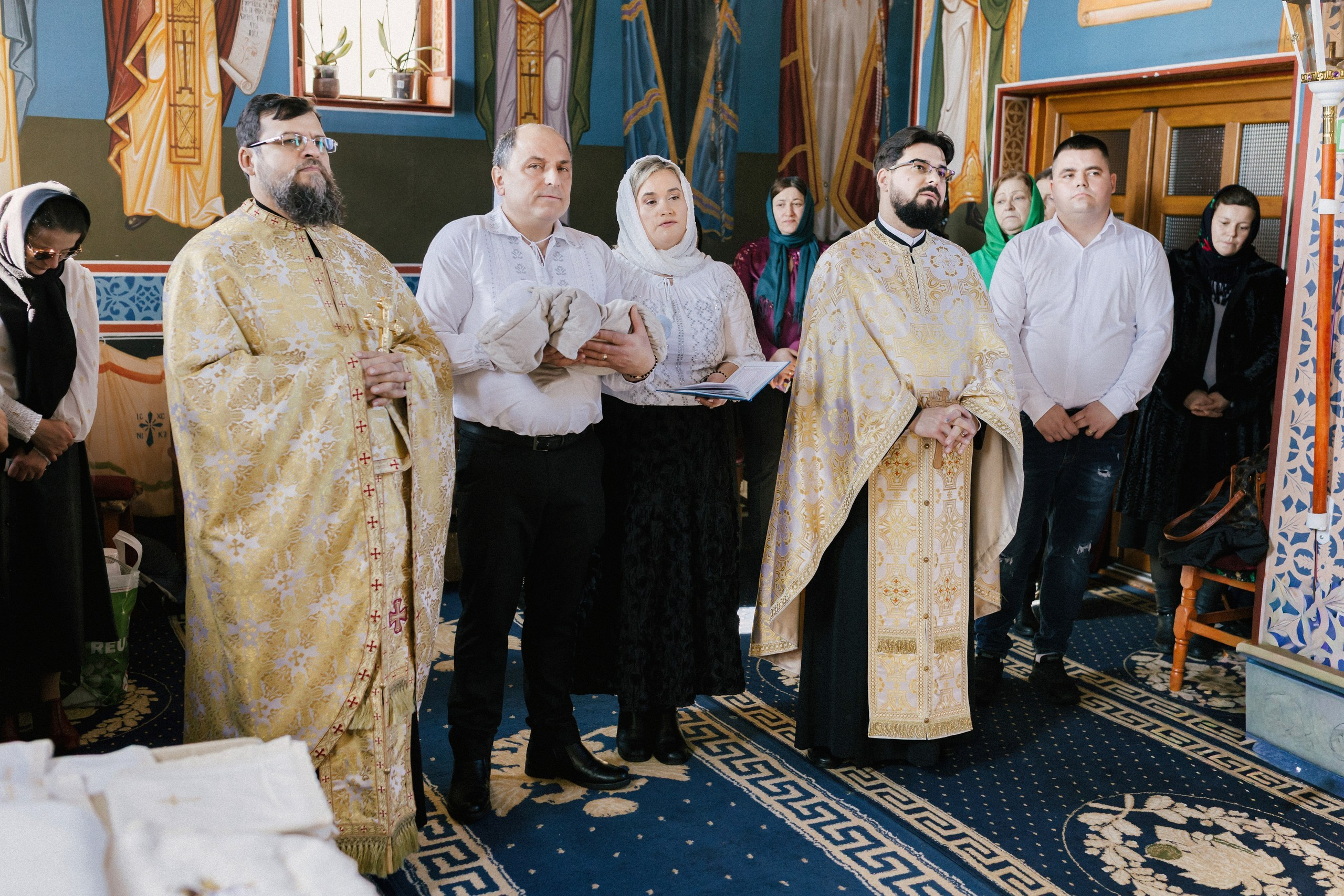 botez Luca Nectarie 22 februarie 2026 fotograf profesionist	•	fotograf botez Botoșani Luca Nectarie biserică	•	părinți Răzvan și Ramona botez copil emoții familie	•	nași Marin și Rodica botez copil fotografie profesională	•	detalii botez lumânare cristelniță biserică România	•	copil Luca Nectarie în brațe la botez moment emoționant	•	familie fericită la botez copil fotograf Alin Chirilă	•	fotografie botez naturală lumină caldă biserică	•	portret copil botez Luca Nectarie fotograf profesionist	•	momente autentice botez România familie și nași	•	slujbă botez copil imagini emoționante biserică	•	fotograf botez Iași și Botoșani Alin Chirilă - nunta--fotograf-profesionist-botosani  - fotografie-nunta-romantica - imagini-nunta-in-natura-alin-chirila-fotograf  - fotografii-cuplu-indragostit-nunta-botosani  - sedinta-foto-miri-andrei-iustina-alinofotostudio  - amintiri-din-nunta-realizate-de-fotograf-profesionist  - povestea-nuntii-andrei-si-iustina-in-imagini-alinofotostudio-fotograf evenimente- evenimente Botoșani -fotograf Suceava - fotograf Iași- servicii foto. servicii foto Botoșani. servicii foto video Botoșani. otograf-nunta-botosani-fotograf nunta. fotograf evenimente. fotograf nunta Botoșani. Alin chirila. Alin chirila fotograf. Alinofotostudio.- servicii foto. servicii foto Botoșani. servicii foto video Botoșani. fotograf nunta. fotograf evenimente. fotograf nunta Botoșani. Alin chirila. Alin chirila fotograf. Alinofotostudio.fotograf stare civilă,poze stare civilă,album foto stare civilă,servicii foto suceava,fotograf evenimente suceava,fotograf nuntă suceava,poze cununie civilă,ședință foto stare civilă,sesiune foto suceava,fotograf profesionist suceava,fotograf botosani,stare civila botosani,alinofotostudio,alin chirila fotograf.servicii foto. servicii foto Botoșani. servicii foto video Botoșani. fotograf nunta. fotograf evenimente. fotograf nunta Botoșani. Alin chirila. Alin chirila fotograf. Alinofotostudio.fotograf stare civilă,poze stare civilă,album foto stare civilă,servicii foto suceava,fotograf evenimente suceava,fotograf nuntă suceava,poze cununie civilă,ședință foto stare civilă,sesiune foto suceava,fotograf profesionist suceava,fotograf botosani,stare civila povestitor prin fotografiebotosani,alinofotostudio,alin chirila fotograf,servicii foto. servicii foto Botoșani. servicii foto video Botoșani. fotograf nunta. fotograf evenimente. fotograf nunta Botoșani. Alin chirila. Alin chirila fotograf. Alinofotostudio.fotograf stare civilă,poze stare civilă,album foto stare civilă,servicii foto suceava,fotograf evenimente suceava,fotograf nuntă suceava,poze cununie civilă,ședință foto stare civilă,sesiune foto suceava,fotograf profesionist suceava,fotograf botosani,stare civila botosani,alinofotostudio,alin chirila fotograf,cununie religioasă botoșani,andreea și neculai,capela militară botoșani,foto conacul zăicești,fotograf nuntă botoșani,fotograf cununie religioasă,foto evenimente botoșani,poze cununie capela militară,ședință foto zăicești,fotograf profesionist botoșaniMire și mireasă – Sergiu & Liliana – ziua nunții, 2024  - Emoții în ziua nunții – Sergiu și Liliana  - Dansul mirilor – fotografie artistică nuntă 2024  - Sedinta foto romantică în natură – Sergiu & Liliana  - Rochia de mireasă și detalii de nuntă elegan-Album de cununie civilă Florin și Anda – Fotografii profesionale realizate de Alin Chirilă în Botoșani -fotograf prin fotografie-Ședință foto Trash the Dress pe muntele Rarău cu Iulian și Iuliana – fotografie de cuplu, natură montană, emoție autentică surprinsă de Alin Chirilă, povestitor prin fotografie.- "Iulian și Iuliana pe crestele Rarăului – fotografie Trash the Dress în natură"  - "Cuplu îmbrățișat la apus pe muntele Rarău – ședință foto după nuntă"  - "Rochie de mireasă în vânt pe munte – Trash the Dress Rarău-1. Iulian și Iuliana pe muntele Rarău – ședință foto Trash the Dress în natură, cu peisaj montan spectaculos  2. Cuplu în îmbrățișare pe Rarău – emoție autentică surprinsă după nuntă  3. Rochie de mireasă în bătaia vântului – fotografie artistică Trash the Dress în munți  4. Mire și mireasă privind spre orizont – dragoste și libertate pe muntele Rarău  5. Iuliana zâmbind în rochia de mireasă – portret în natură, Trash the Dress  6. Iulian ținându-și mireasa de mână – ședință foto romantică pe munte  7. Detaliu cu rochia pe stâncă – estetică naturală Trash the Dress Rarău  8. Cuplu în mers pe poteca Rarăului – fotografie simbolică de după nuntă  9. Apus de soare pe Rarău în spatele mirilor – imagine de poveste Trash the Dress  10. Iulian și Iuliana râzând împreună – momente autentice surprinse de Alin Chirilă, povestitor prin fotografie-fotograf-nunta-cerbu-botosan trash-the-dress-botosani Alin Chirilă Fotograf – fotograf de nuntă Botoșani-fotograf nuntă Botoșani-fotograf nuntă Cerbu Botoșani-fotograf profesionist nuntă Botoșani-fotografie de nuntă Botoșani-fotograf evenimente Botoșani-fotograf nuntă Moldova-fotograf trash the dress Botoșani	- fotograf pregătirea mirilor Botoșani	-fotograf ceremonie religioasă nuntă-fotograf petrecere nuntă Botoșani- fotograf nuntă Botoșani pregătirea mirelui- pregătirea mirelui fotografie nuntă Cerbu Botoșani-fotograf nuntă Botoșani pregătirea miresei -mireasă pregătiri nuntă Cerbu Botoșani-fotograf nuntă Botoșani nașii mirilor-ceremonie religioasă nuntă Cerbu Botoșani-fotograf nuntă Botoșani ceremonie religioasă biserică-petrecere nuntă Cerbu Botoșani invitați dans-fotograf nuntă Botoșani petrecere restaurant-ședință foto trash the dress-fotograf trash the dress Botoșani ședință foto după nuntă-Fotograf nuntă Botoșani – galerie foto reală de la evenimente stare civilă Sebi și Claudia Copălău	•	cununie civilă Primăria Copălău Botoșani	•	miri emoționați la starea civilă	•	semnarea actelor cununie civilă	•	fotografii naturale stare civilă Botoșani	•	familie și prieteni la cununie civilă	•	cadre emoționale cununie civilă	•	fotograf profesionist Botoșani eveniment stare civilă Sebi și Claudia la Primăria Copălău Botoșani fotograf evenimente	•	fotograf cununie civilă Copălău Botoșani cadre naturale și emoționale	•	fotograf profesionist Botoșani stare civilă Sebi și Claudia	•	momente autentice cununie civilă Copălău fotograf Alin Chirilă	•	fotografii emoționale stare civilă în județul Botoșani