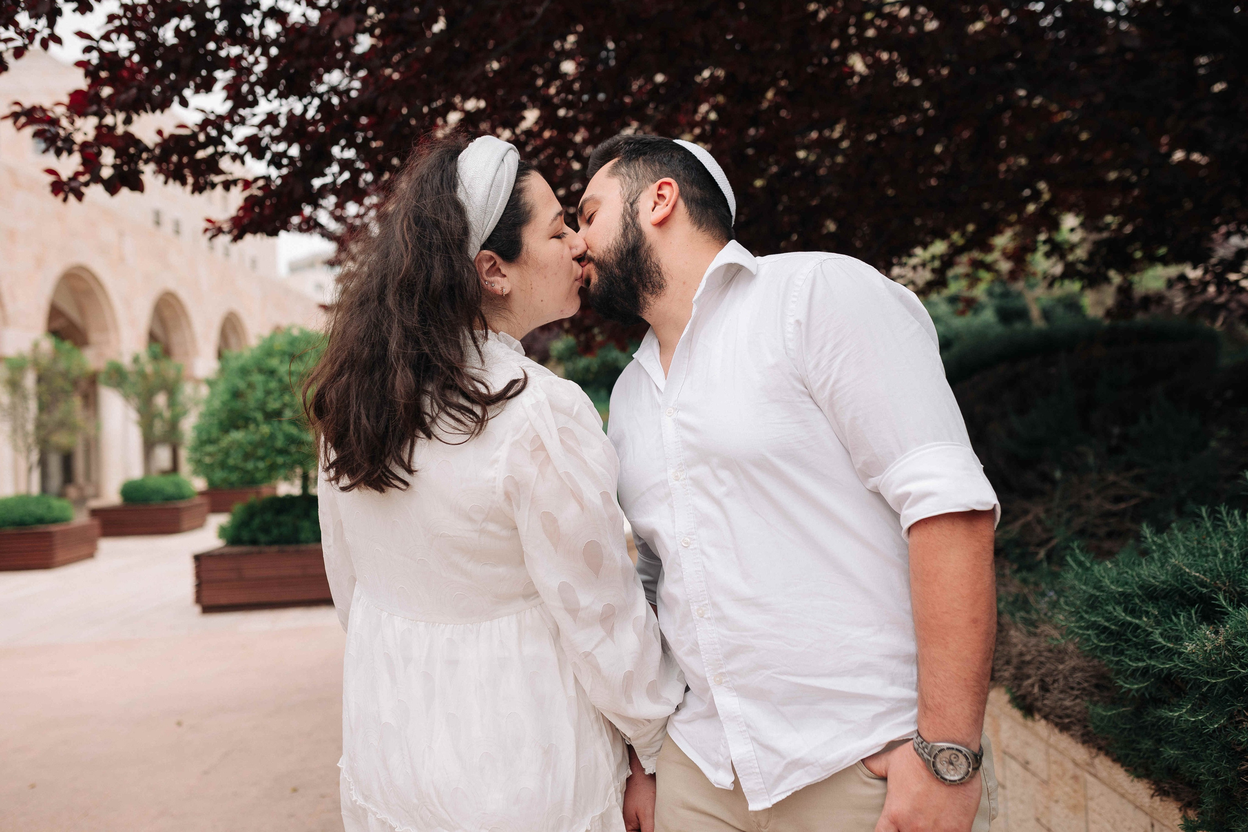 EXPECTING A BABY, JERUSALEM. PHOTOGRAPHER IN ISRAEL