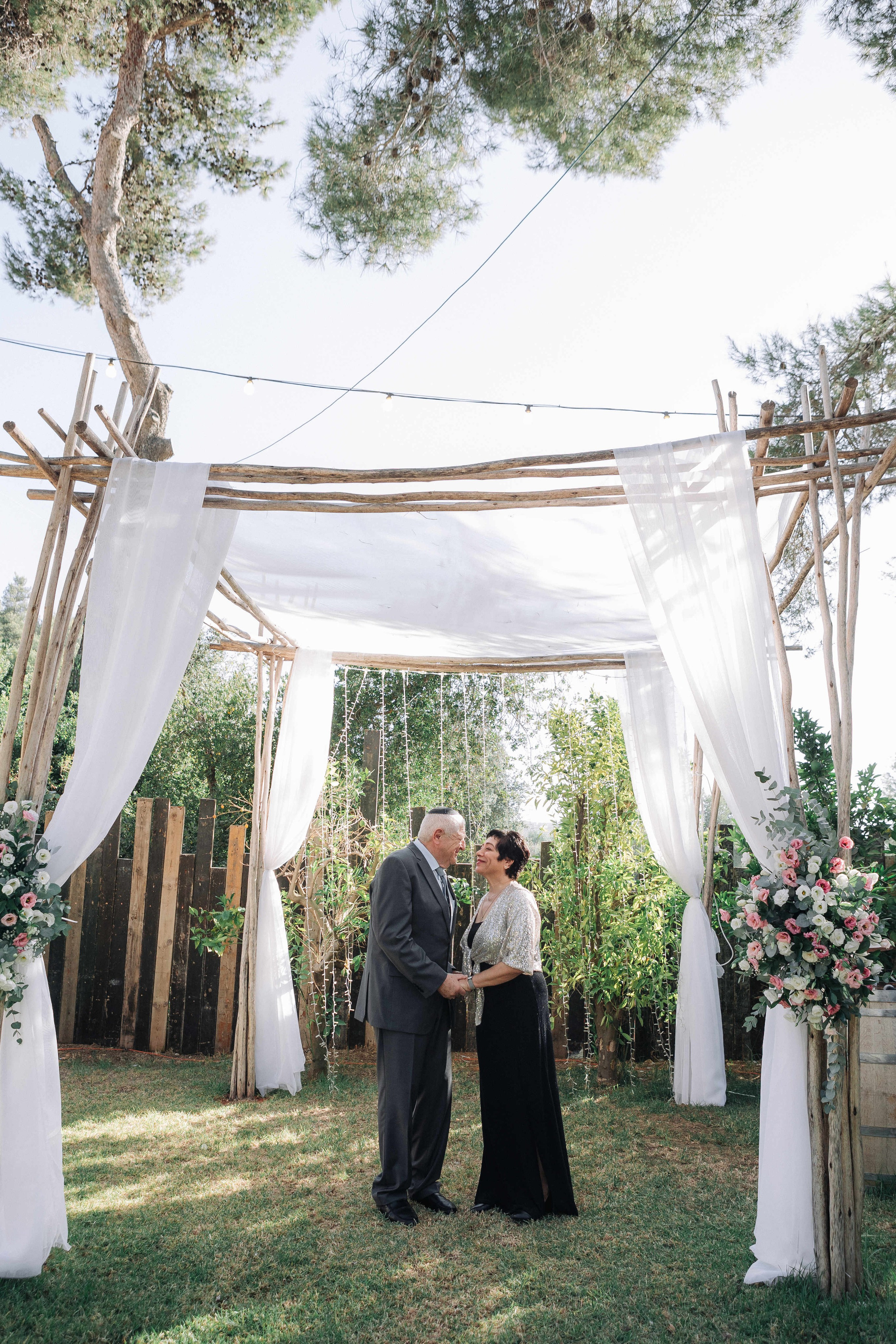 WEDDING OUT OF CITY. PHOTOGRAPHER IN ISRAEL