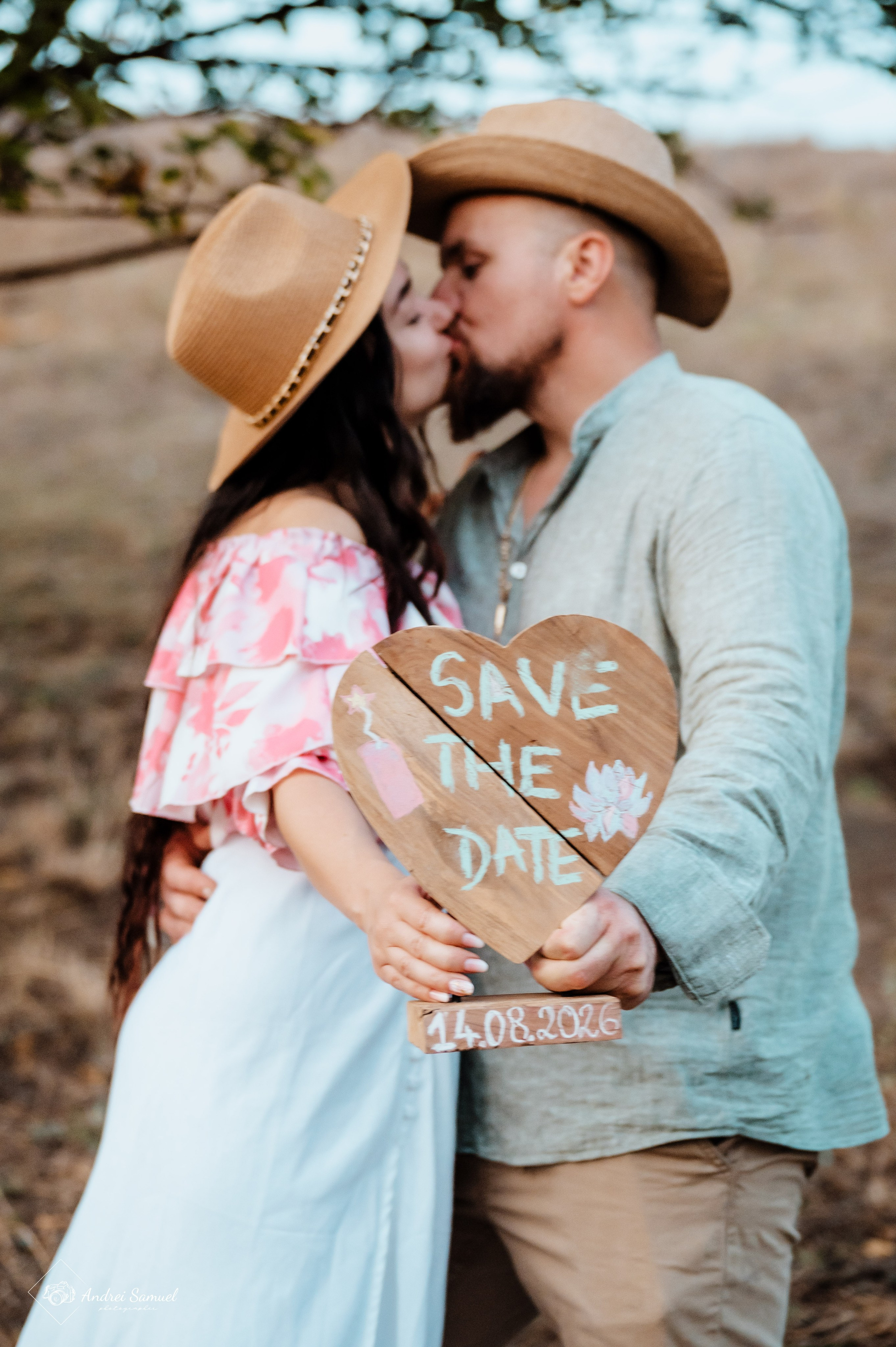 Ema & Vlad. Andrei Samuel – Fotograf București | Evenimente, Studio, Imobiliare, Produs