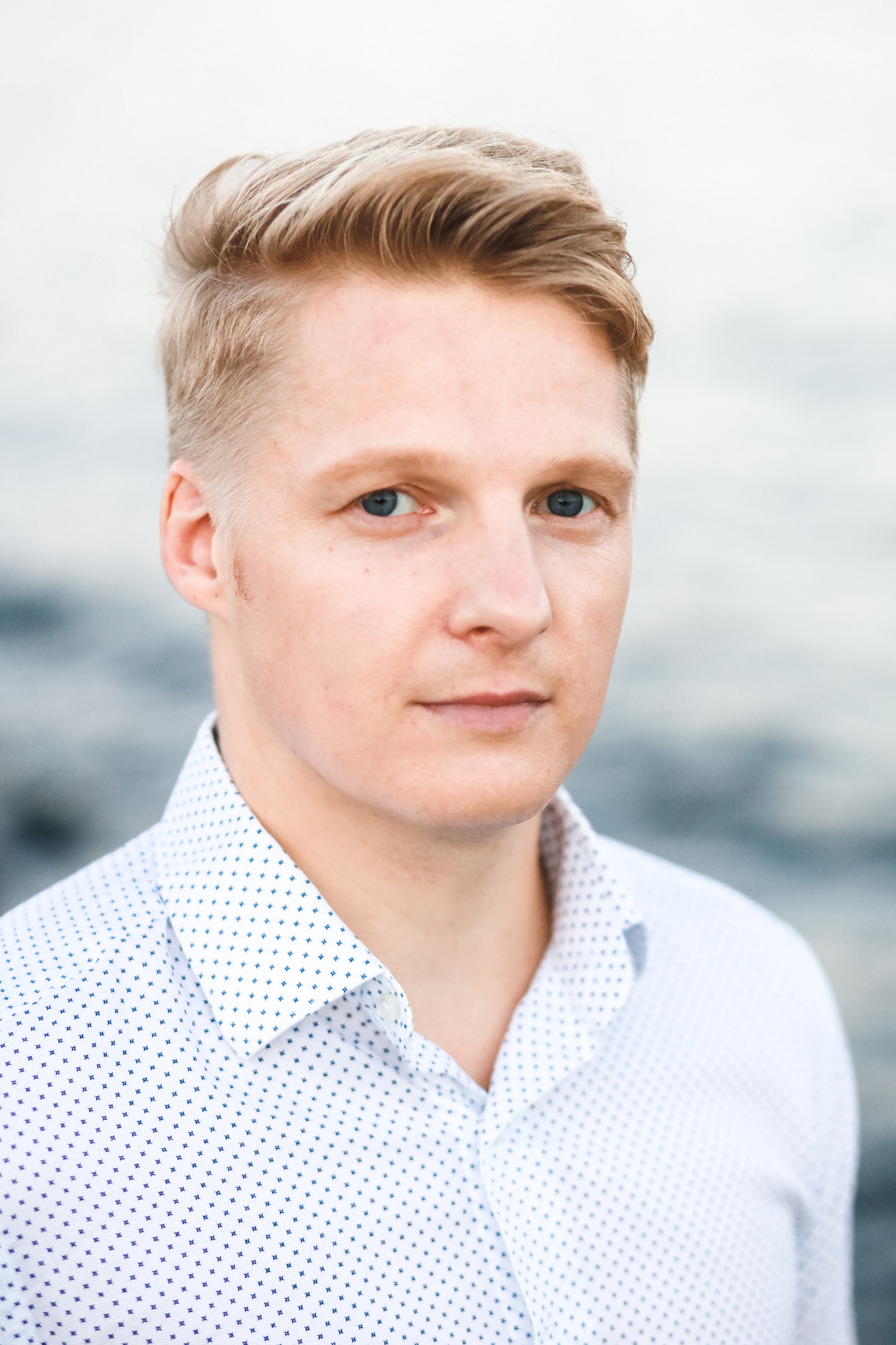 Lovestory in Baku. Amazing photo session at a time convenient for you. Y