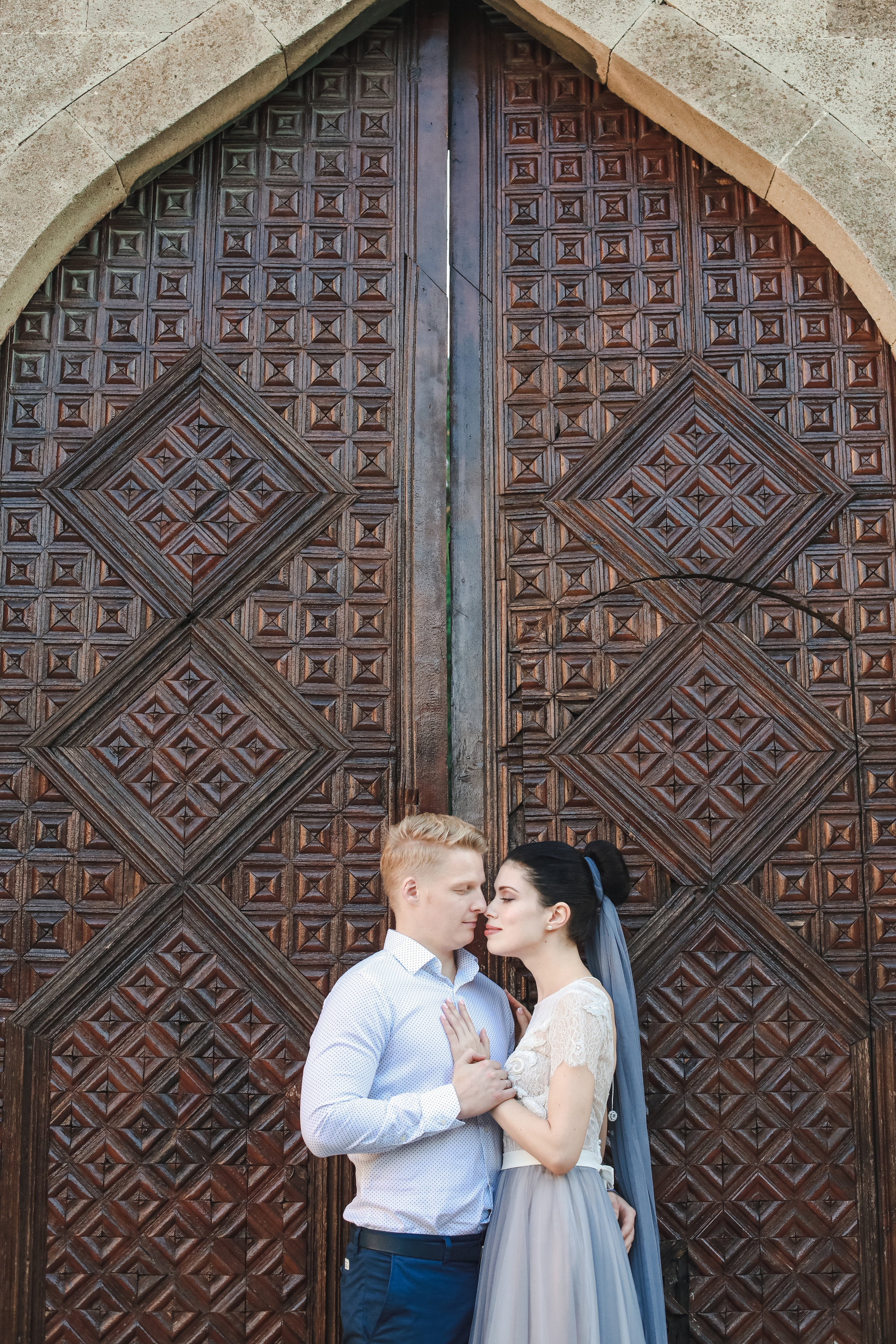 Lovestory in Baku. Amazing photo session at a time convenient for you. Y