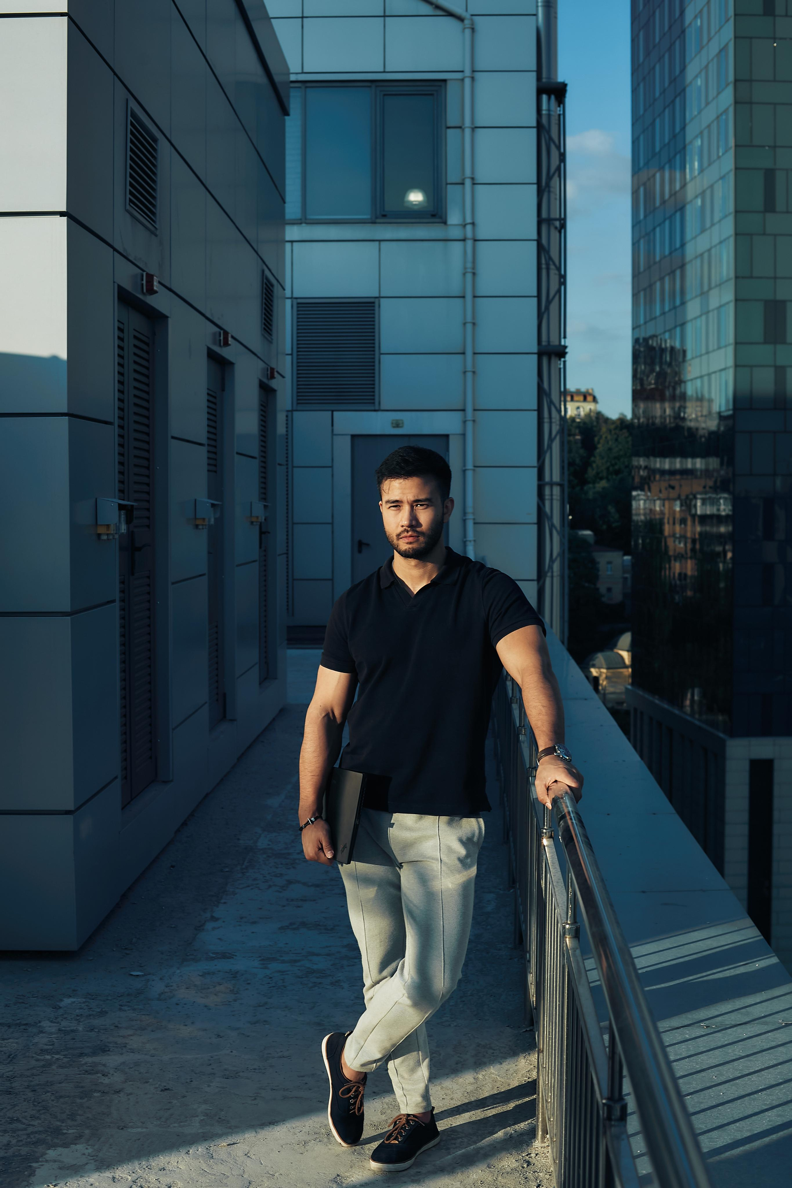 IT entrepreneur. Amazing photo session at a time convenient for you. Y