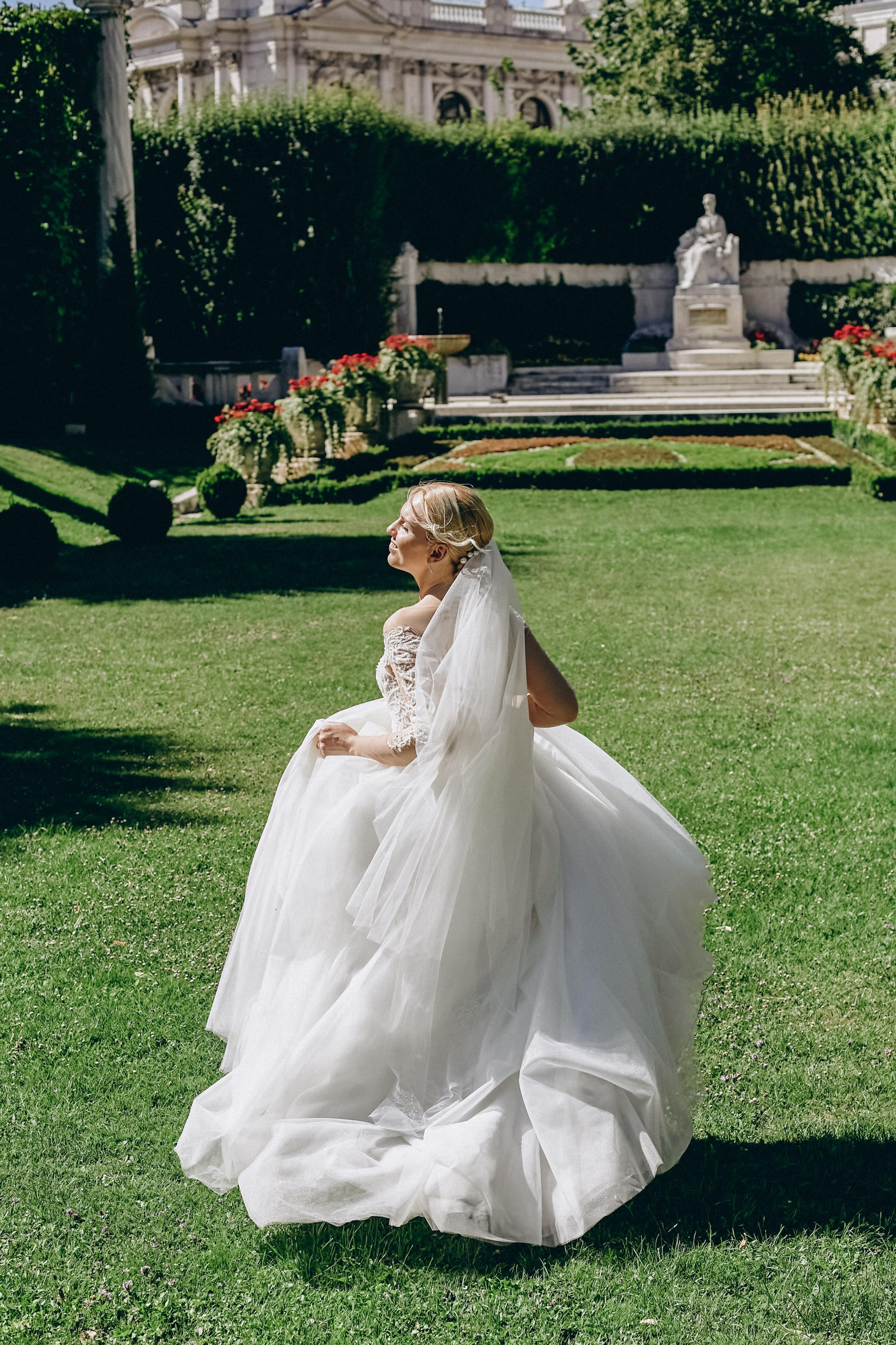 Plamen&Anastasia. Amazing photo session at a time convenient for you. Y