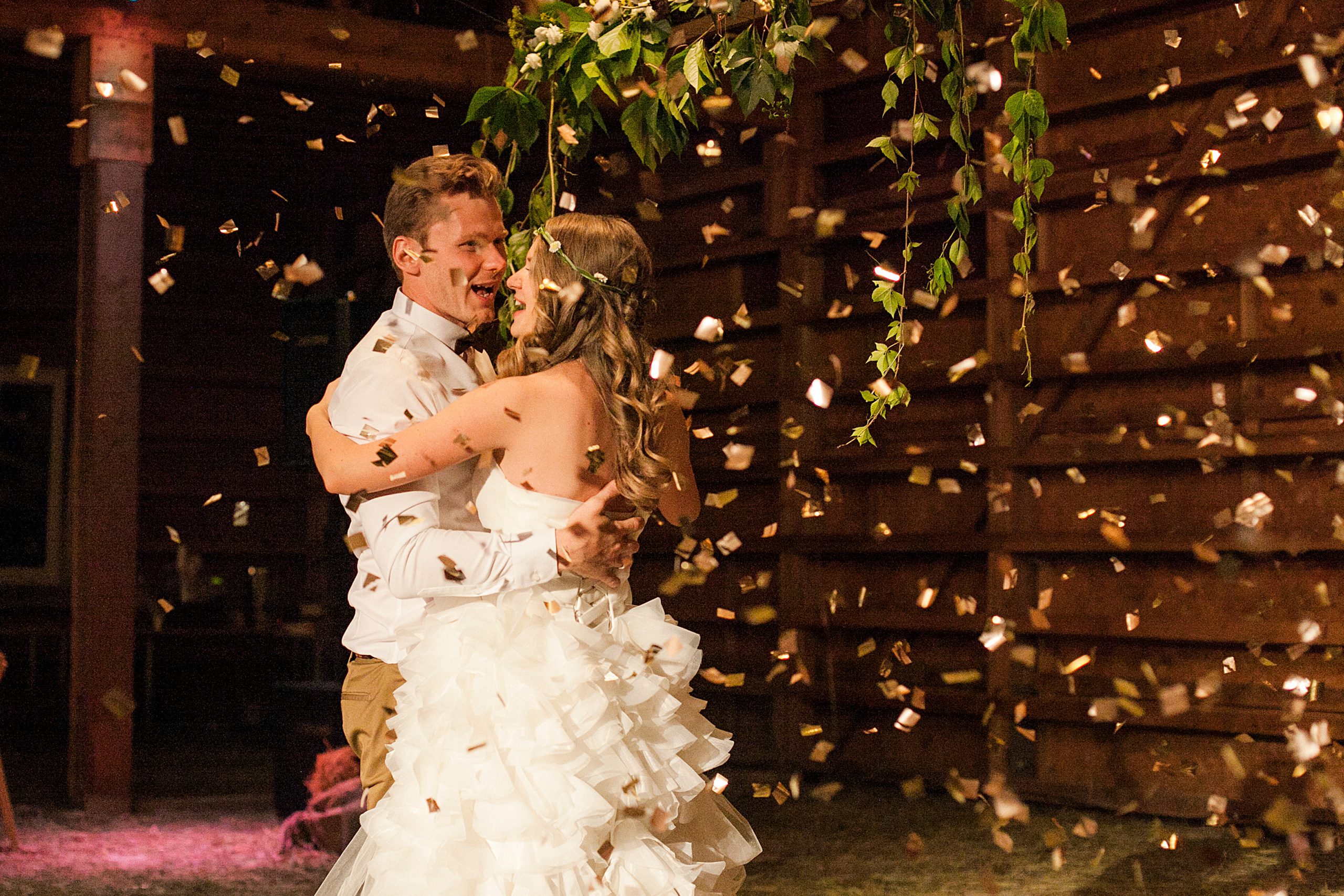 Anna&Antonie. Amazing photo session at a time convenient for you. Y