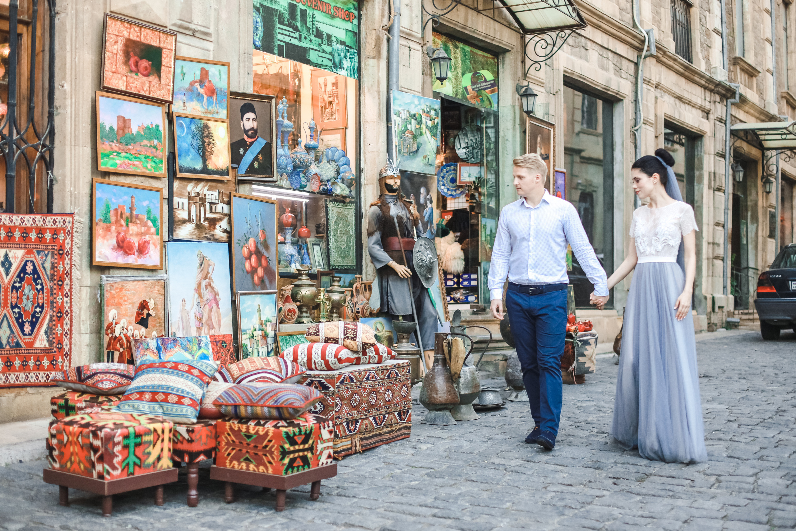 Lovestory in Baku. Amazing photo session at a time convenient for you. Y