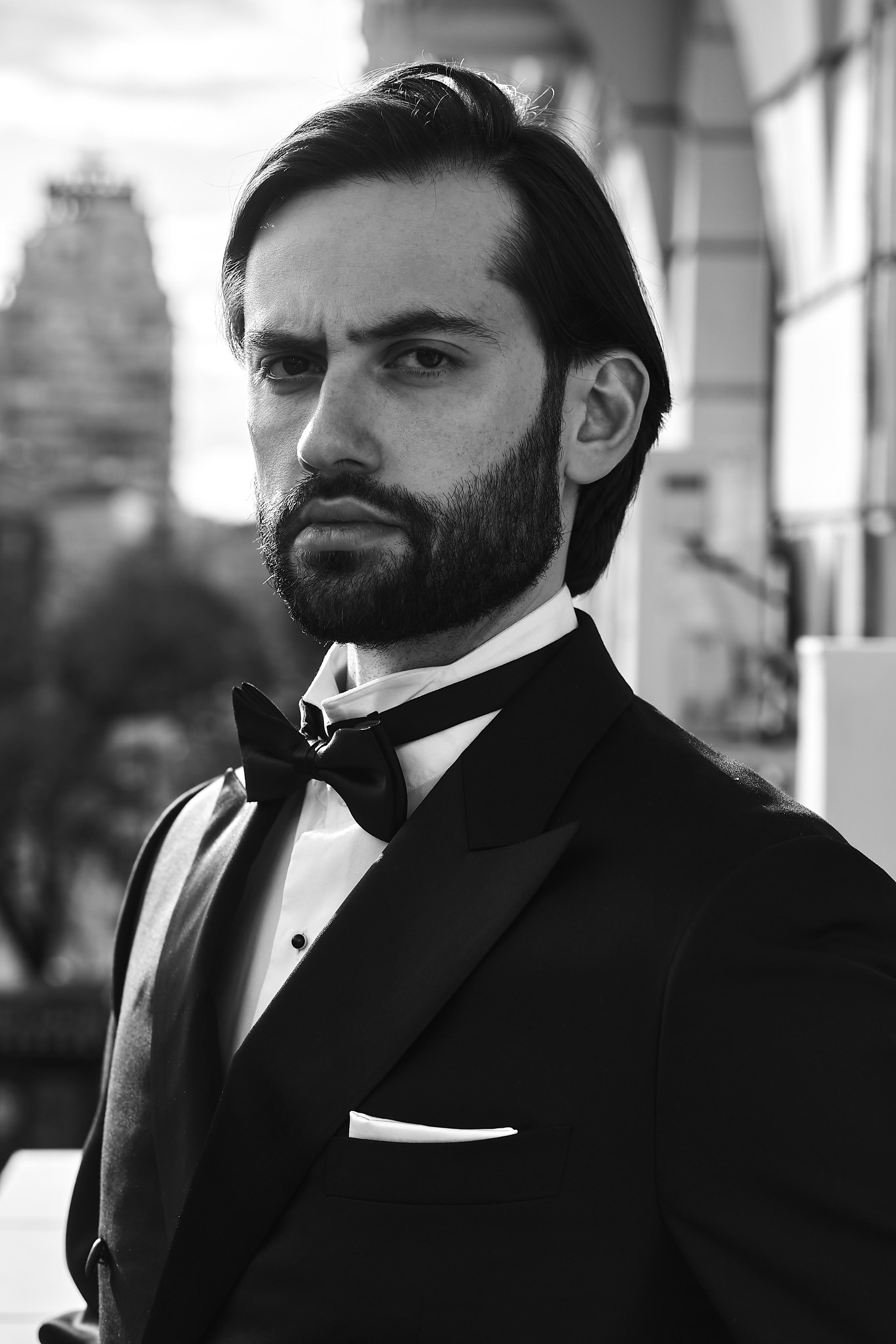 Opera singer Gleb. Amazing photo session at a time convenient for you. Y