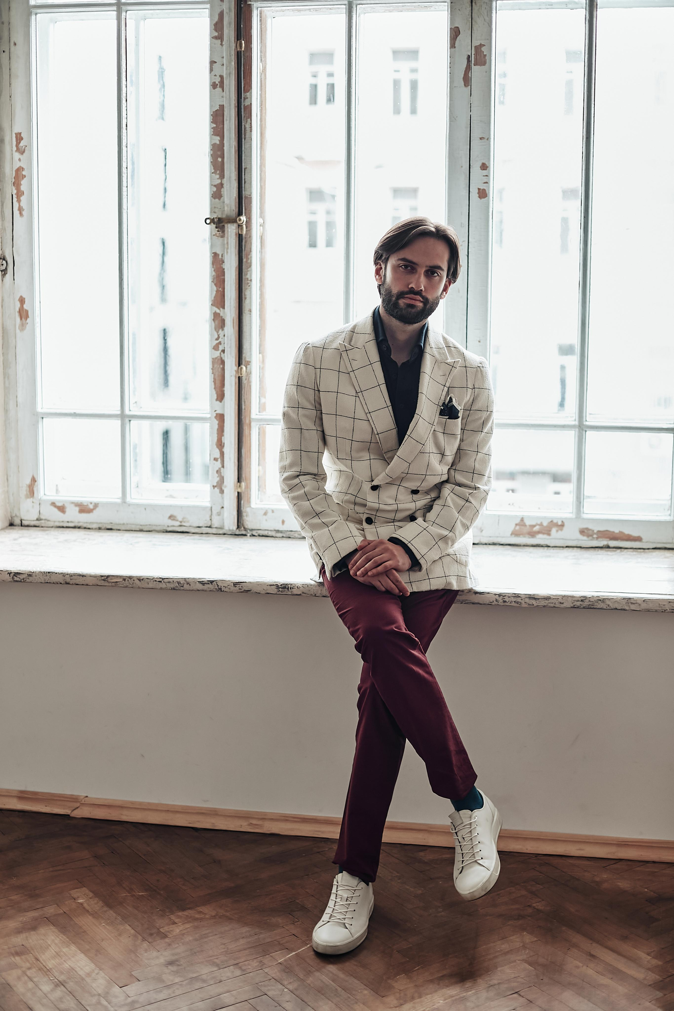 Opera singer Gleb. Amazing photo session at a time convenient for you. Y