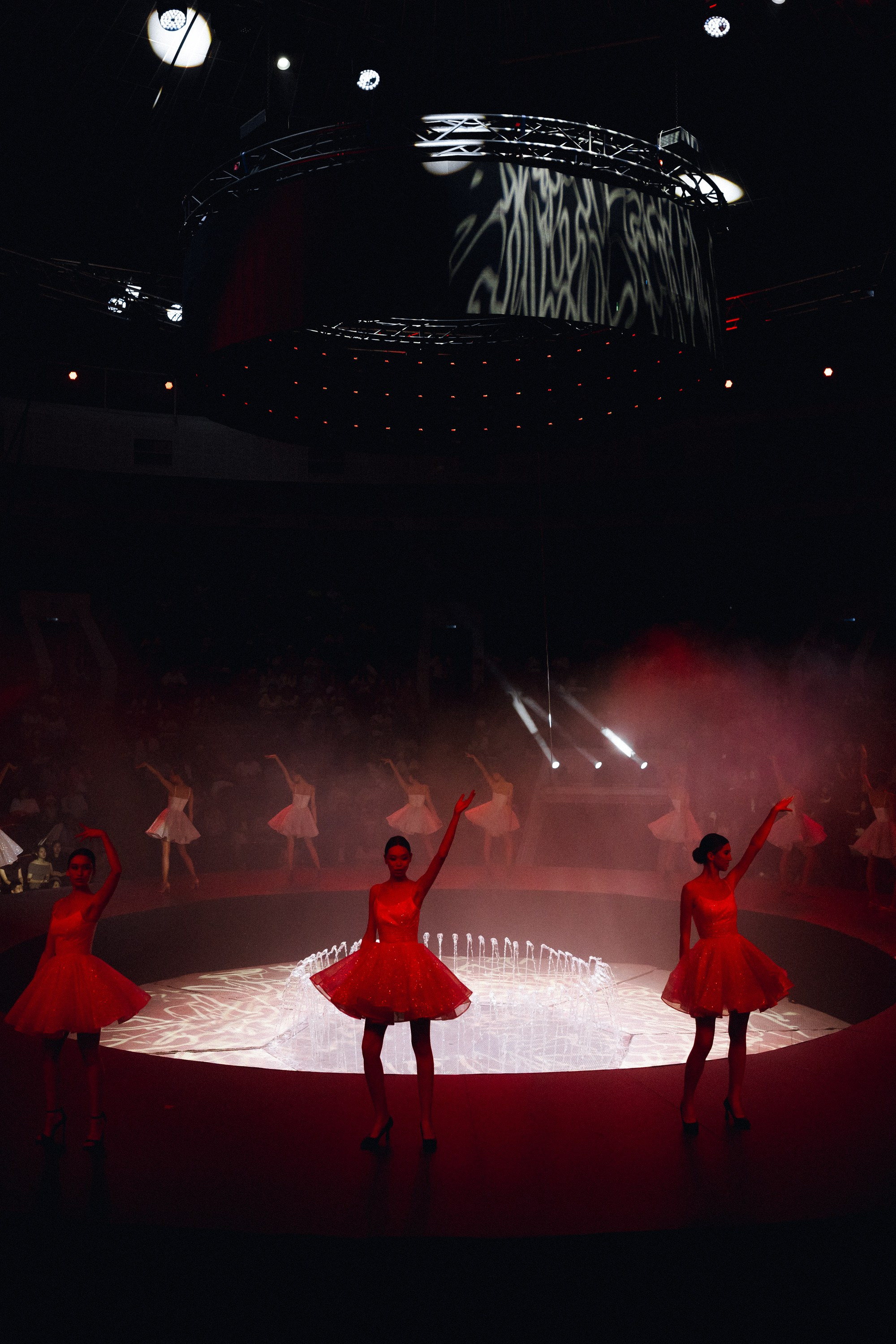 VONAMA CULT SHOW 2025. Азимжан Нуритдинходжаев — свадебный фотограф