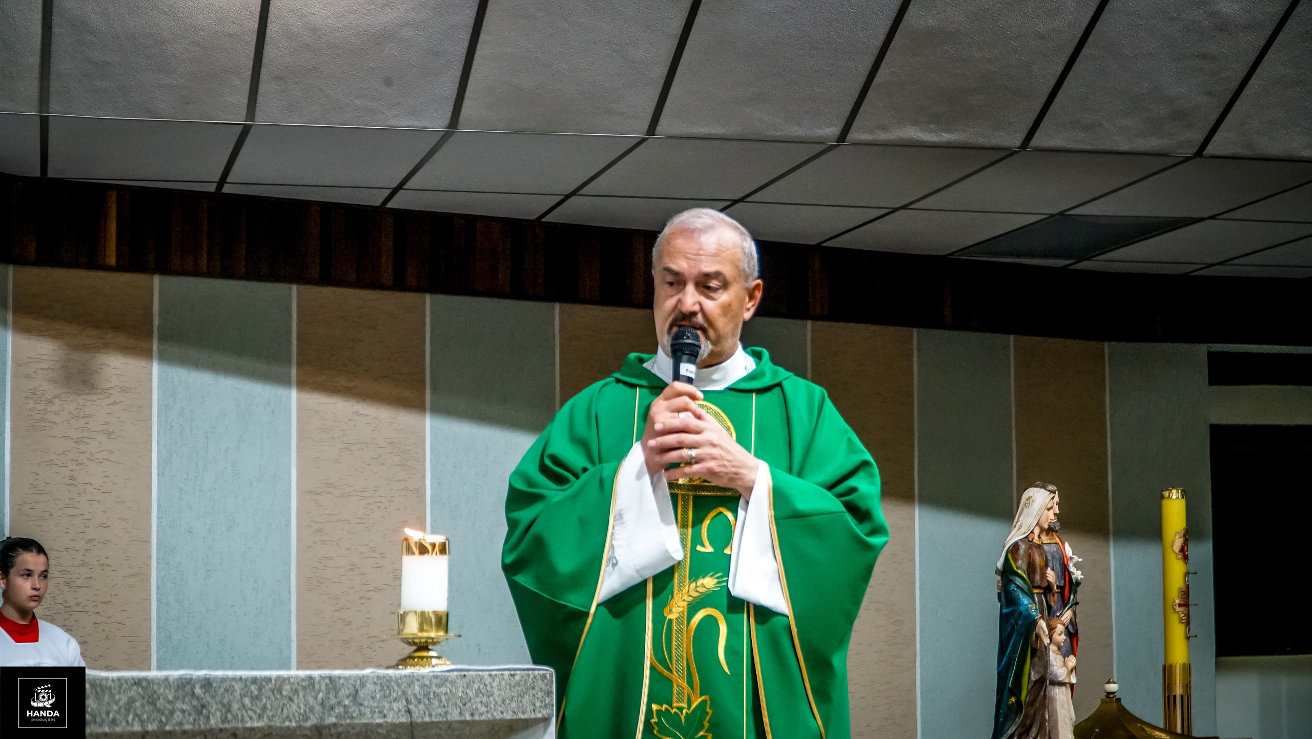 Acampamento Casais. Handa Produções