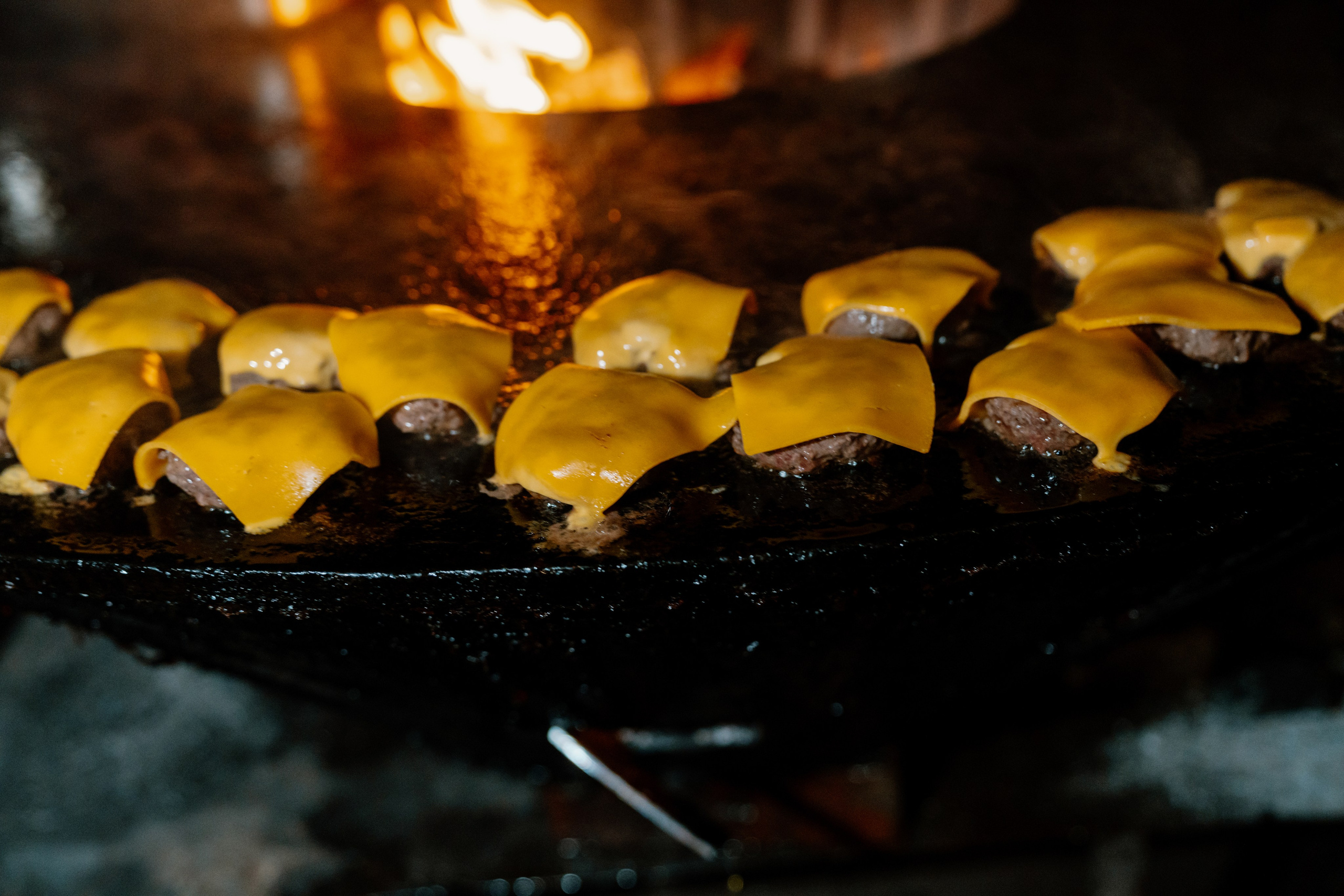 Alex & Corina. Gabrielacojocariu.com