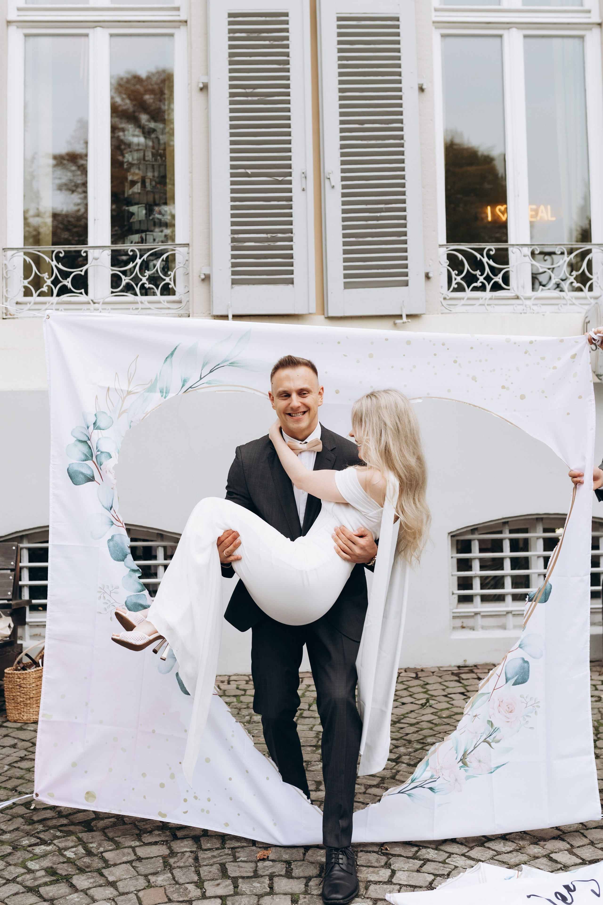 Vanessa Hendrick. Hochzeitsfotograf in Köln & NRW | Familienfotografie – Anna Mos