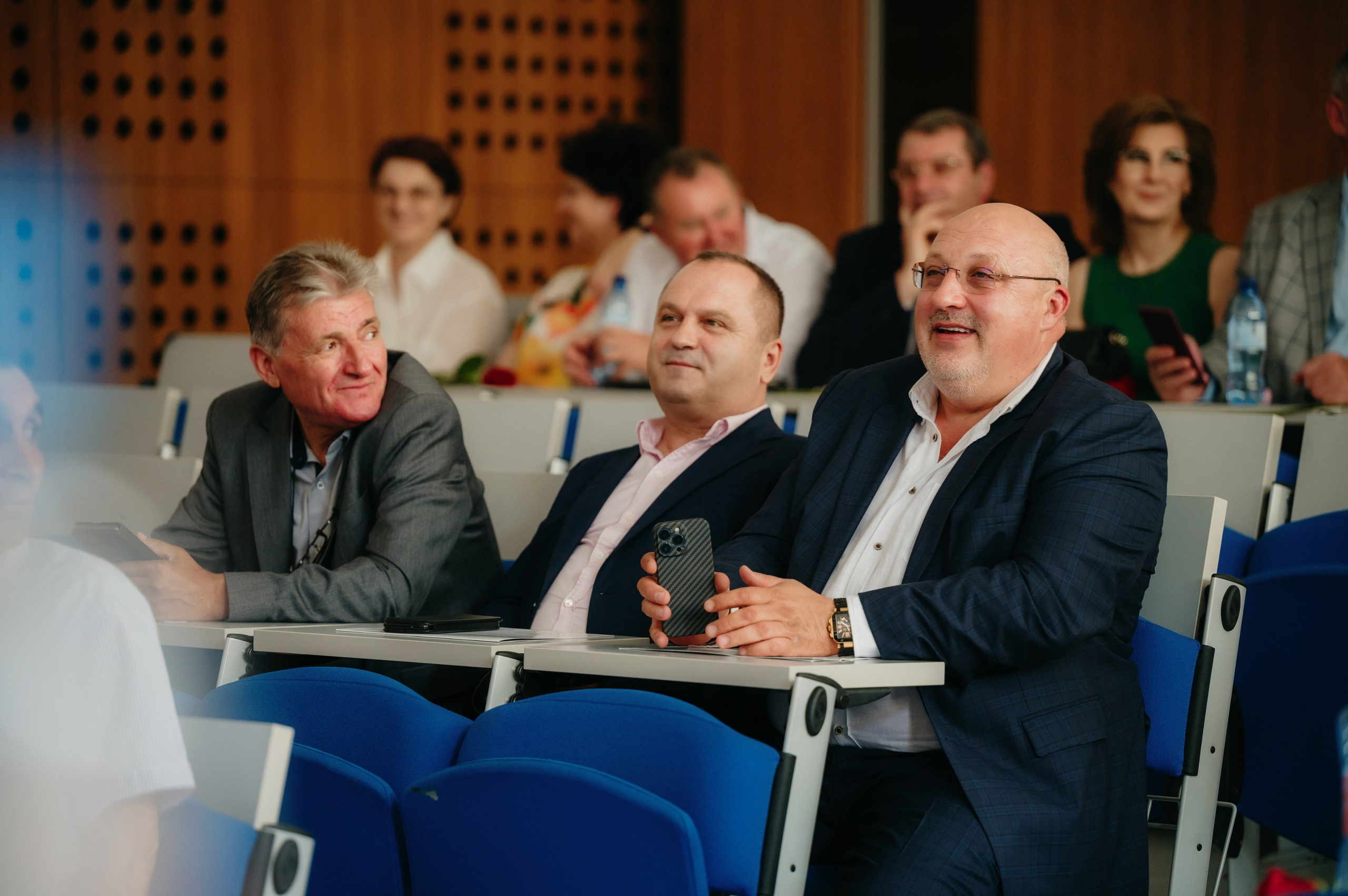 Medicina Veterinara — dupa 30 de ani…. Laurentiu Stefan StoryTeller