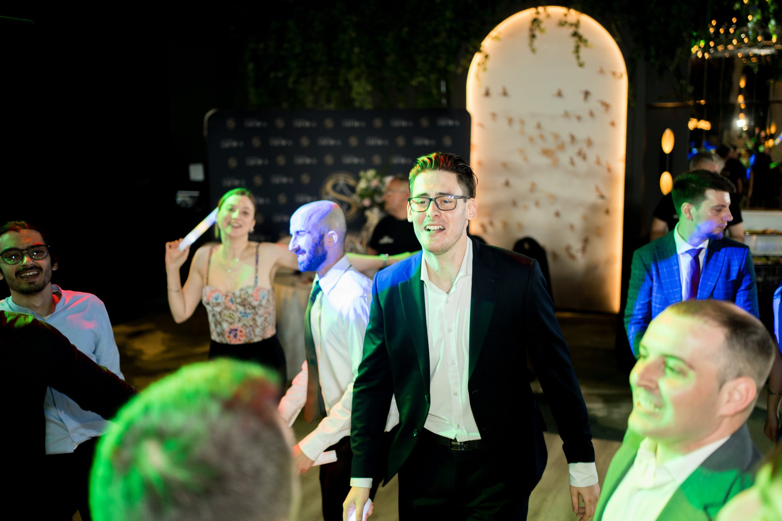 PARTY. Gabriel Florea — Fotograf nuntă București