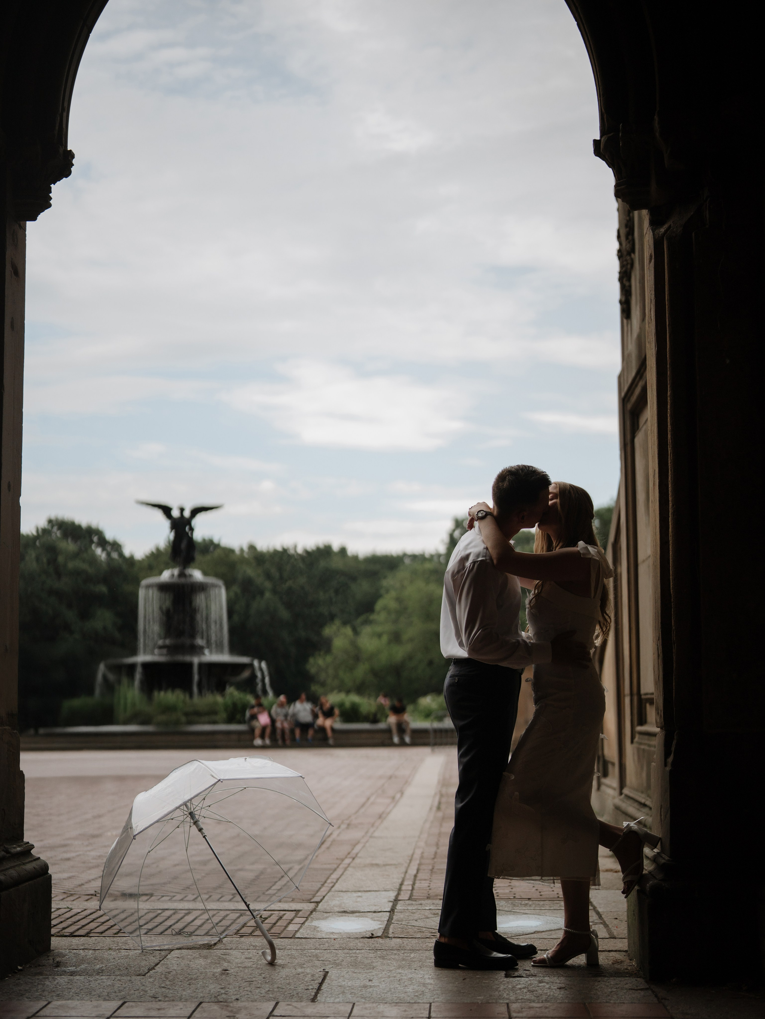 Engagement in Central Park. Portrait and wedding photographer in New York