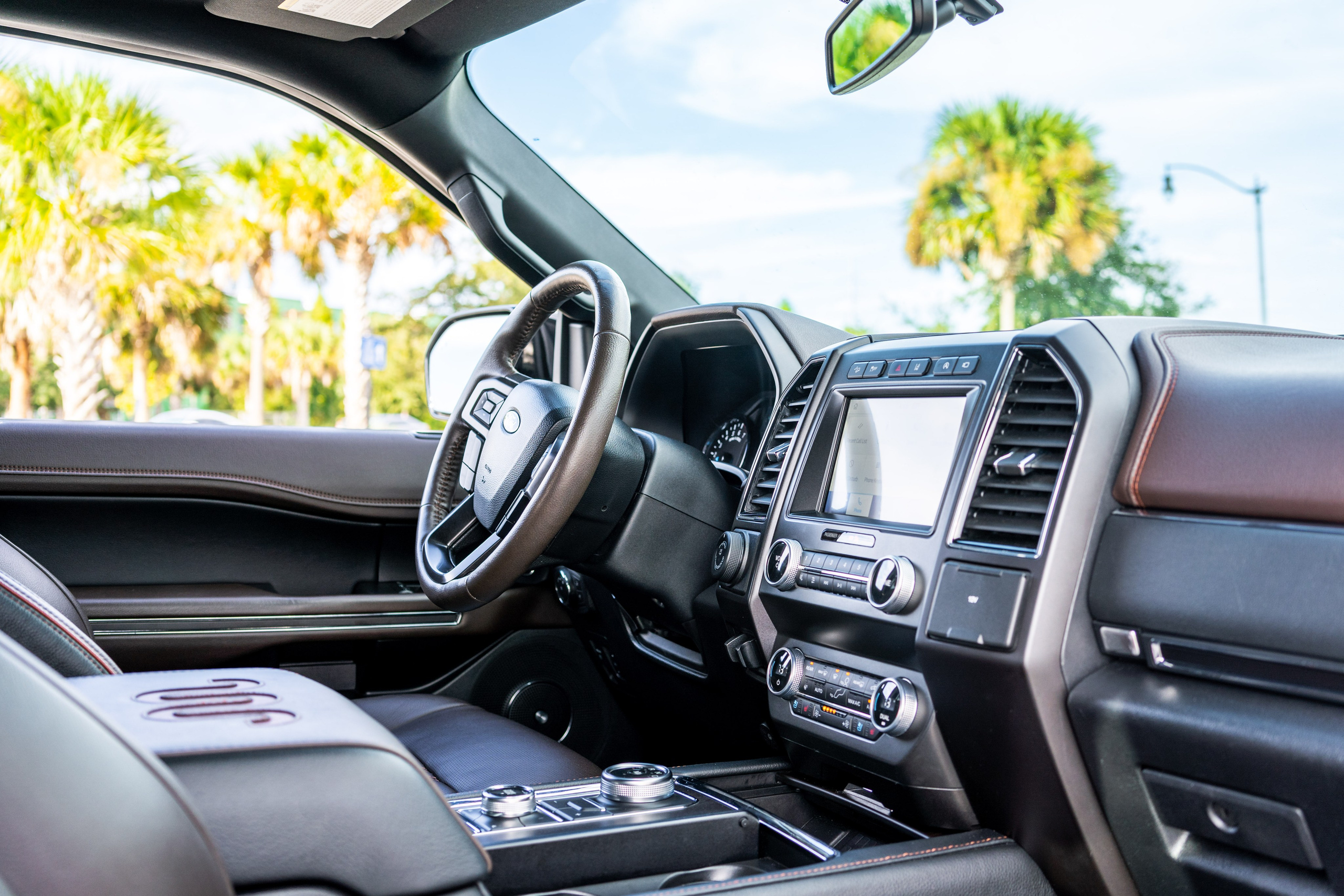 Vehical photography. Masha Kapriyanchuk a real estate photographer