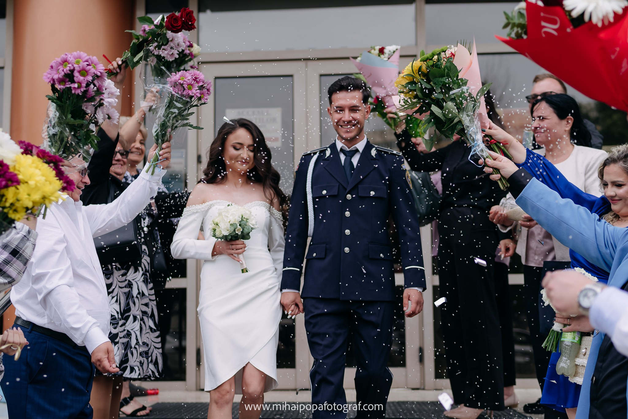 Fotograf Cununie Civilă în București - Mihai Popa Fotograf. Fotograf Nuntă & Botez București - Mihai Popa | Dincolo de oameni, imortalizez emoții!