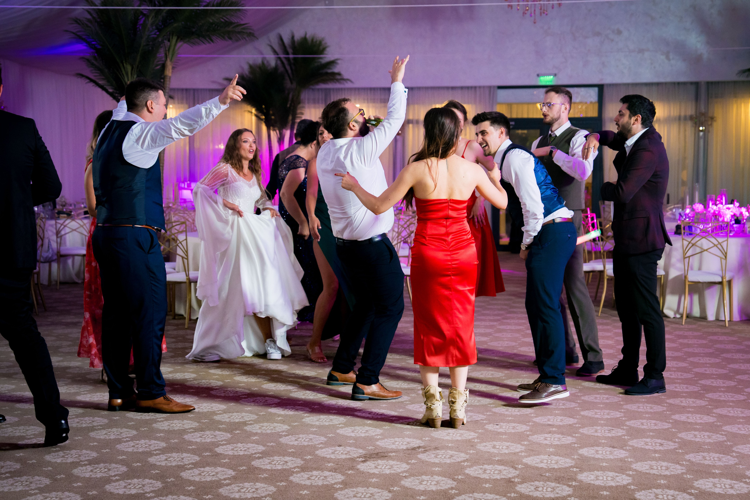 PARTY. Gabriel Florea — Fotograf nuntă București