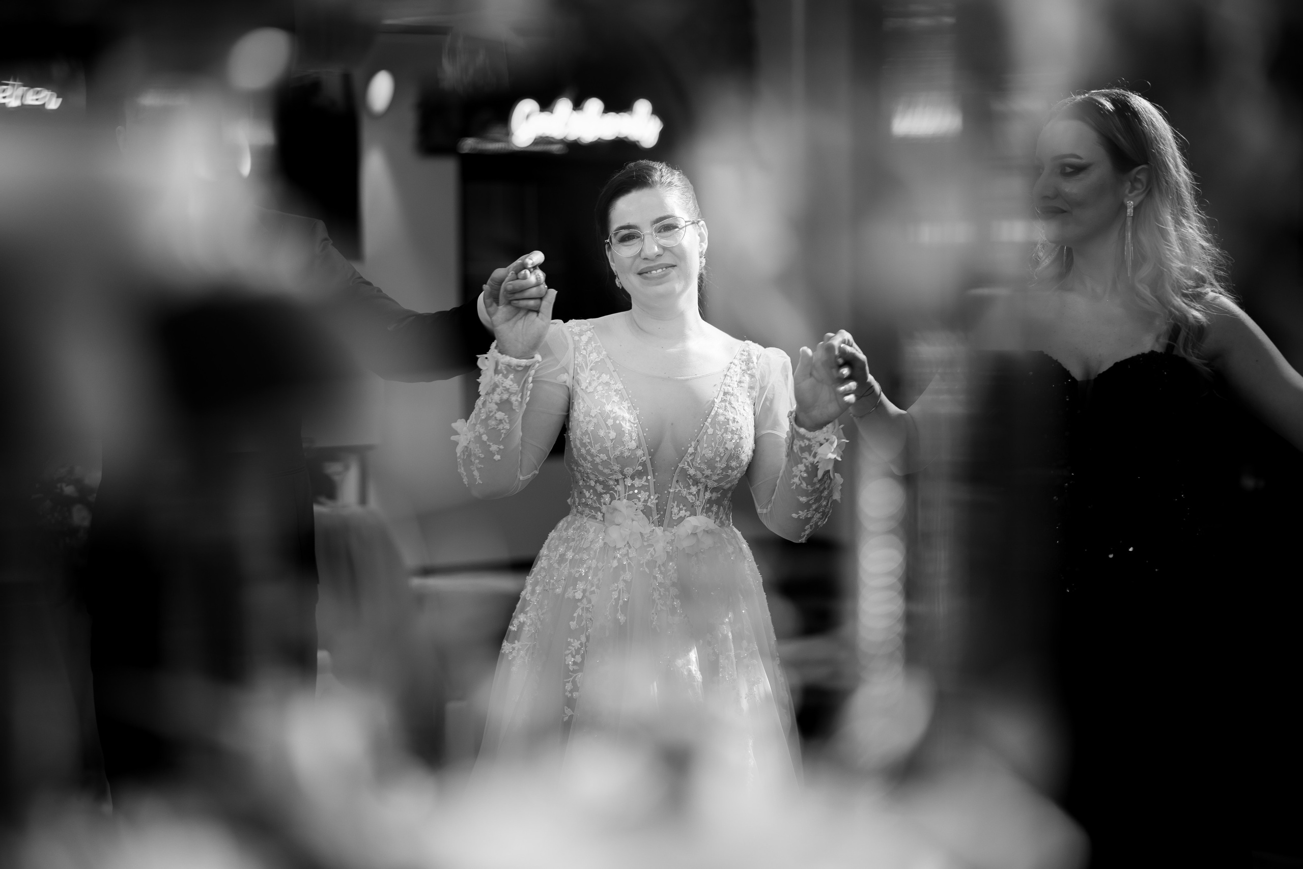 PARTY. Gabriel Florea — Fotograf nuntă București