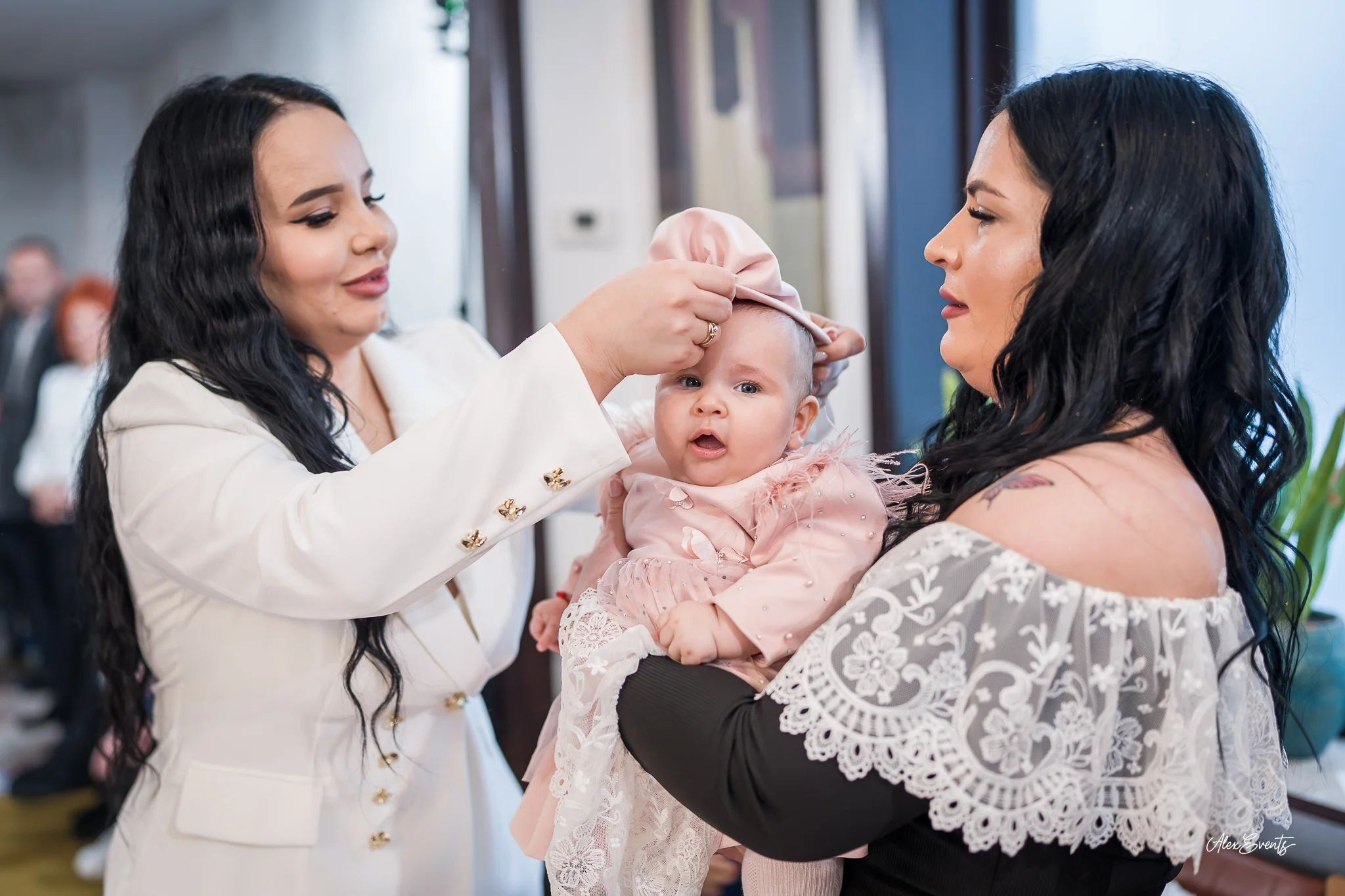 Fotograf Botez Roman Danemarca la biserica romaneasca din Agerbæk| Alex Events. AlexEvents | Fotograf si Videograf de Nunta si Botez in Danemarca si Germania