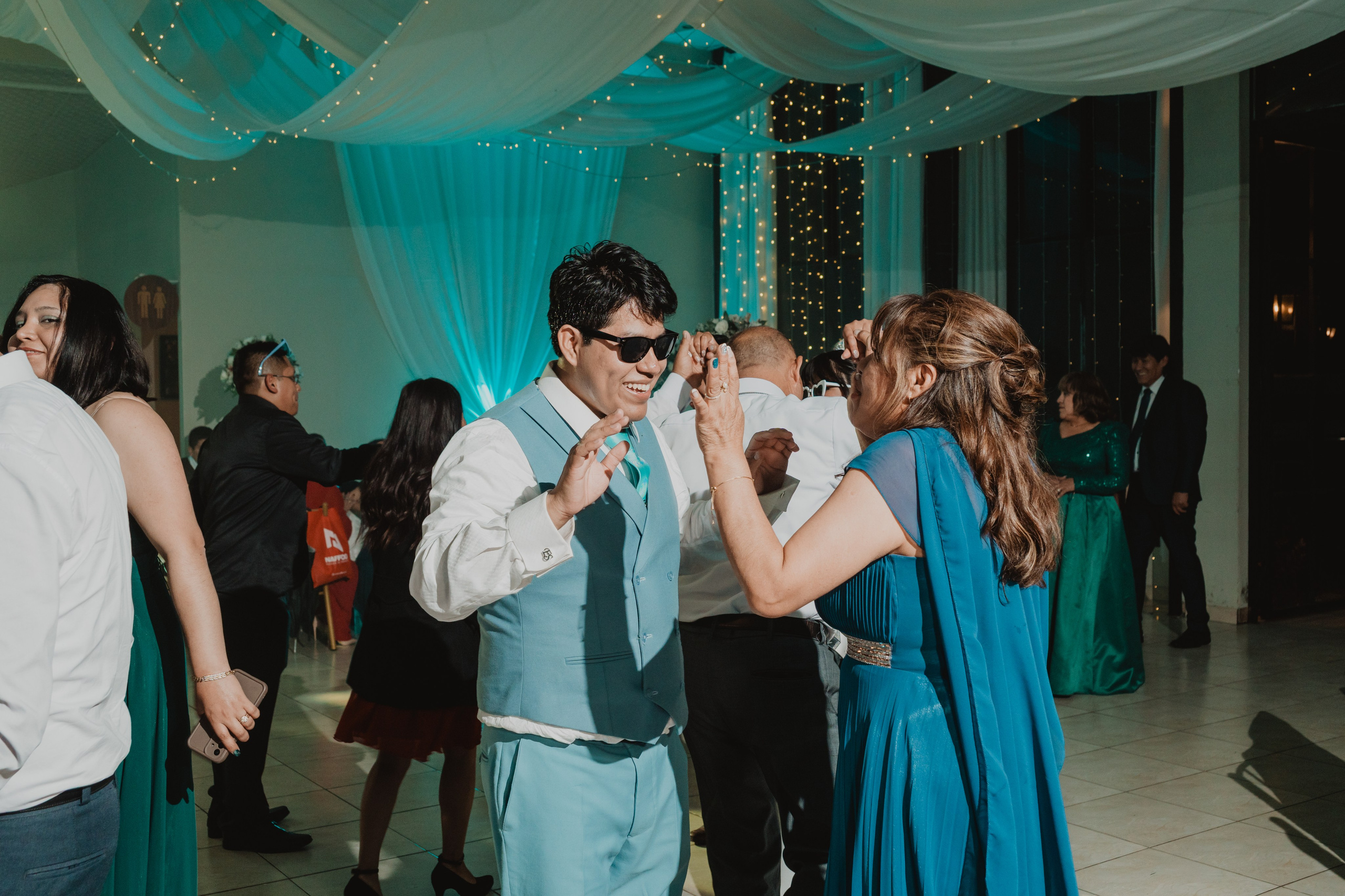 STEISY + EMMANUEL | BODA RELIGIOSA. Studio KVTA | Fotografía y Video de Bodas en Arequipa