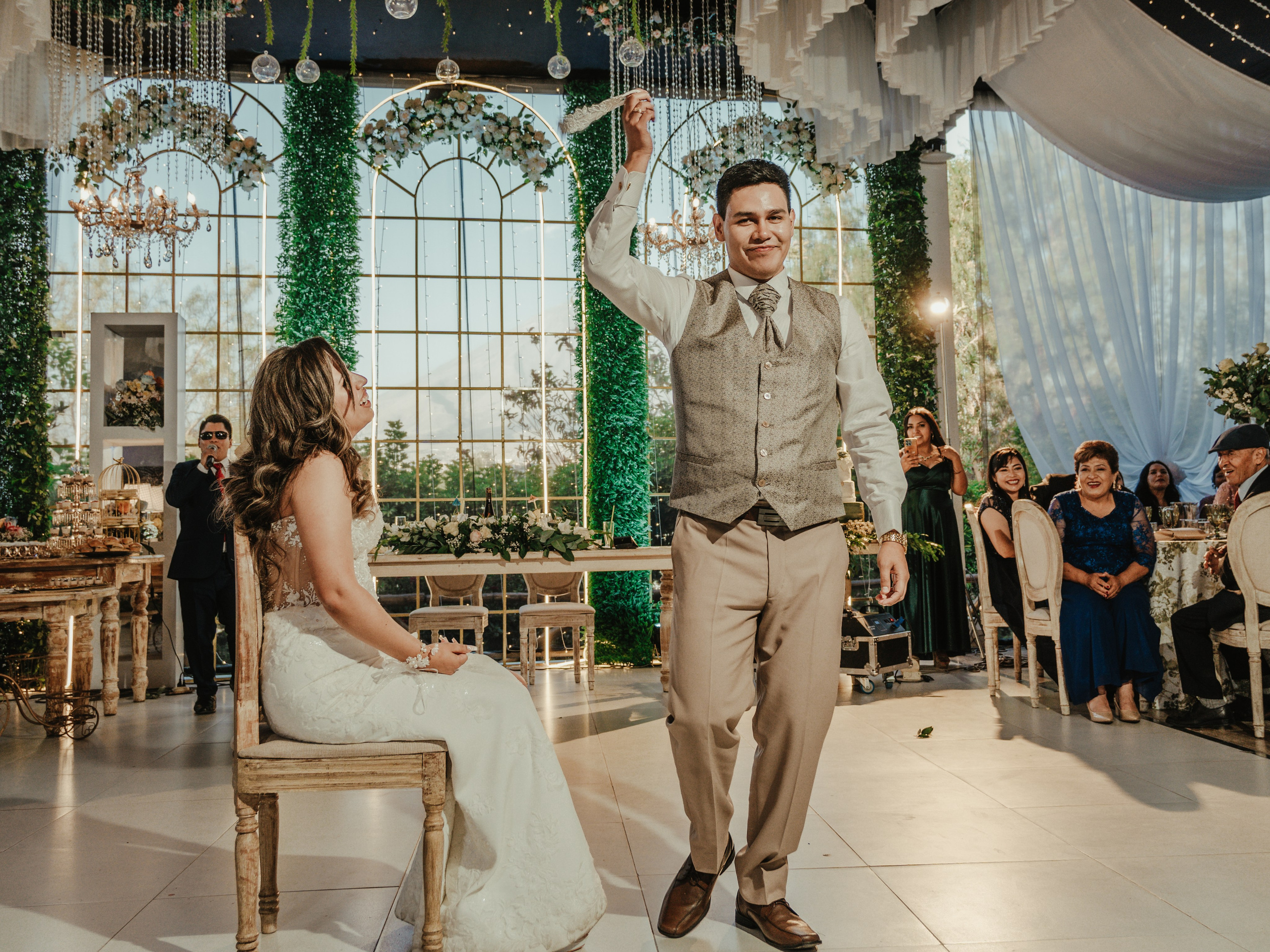 CARLA Y MARIO BODA RELIGIOSA. Studio KVTA | Fotografía y Video de Bodas en Arequipa