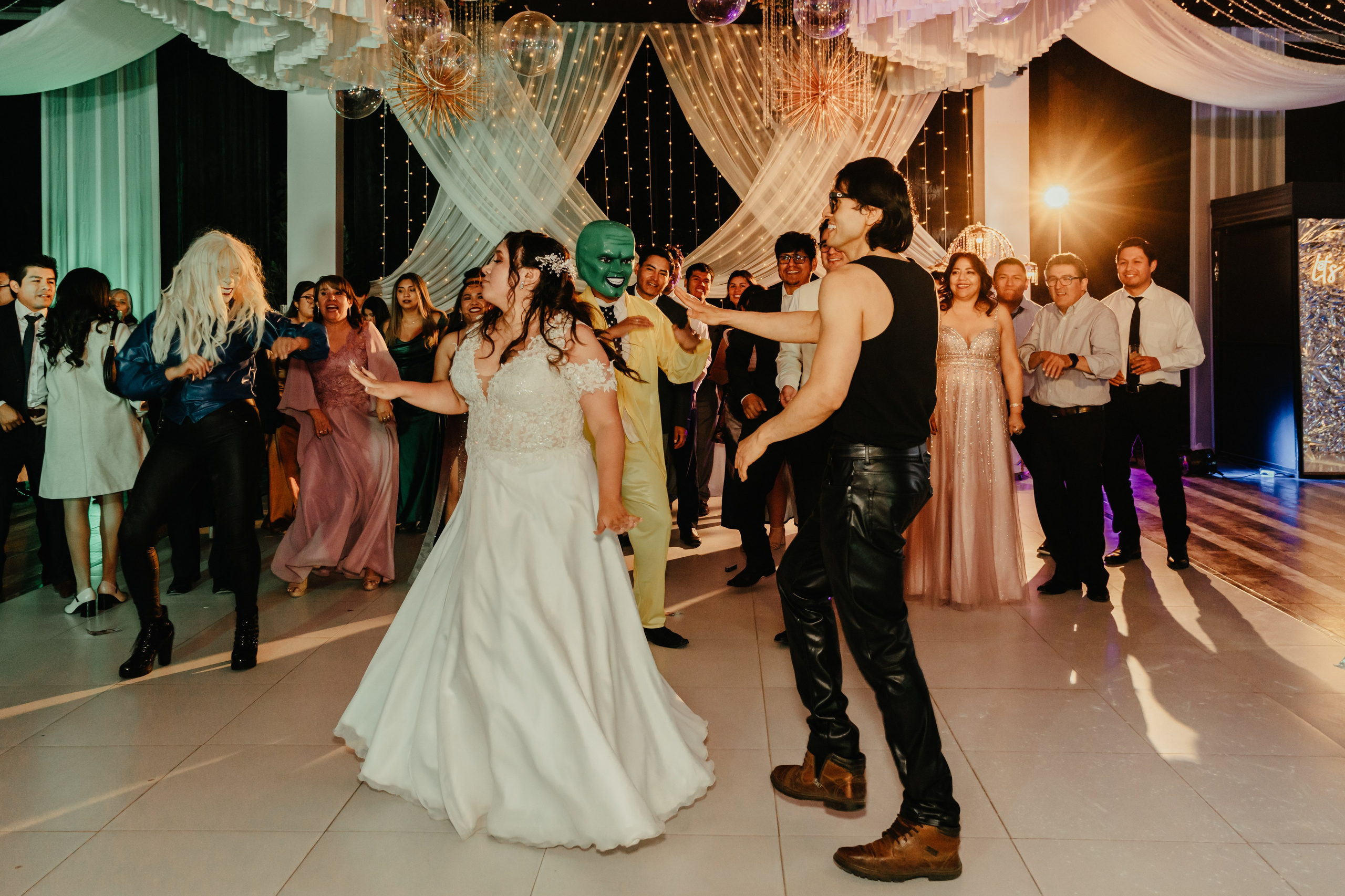 VANIA + LUIS BODA CIVIL. Studio KVTA | Fotografía y Video de Bodas en Arequipa