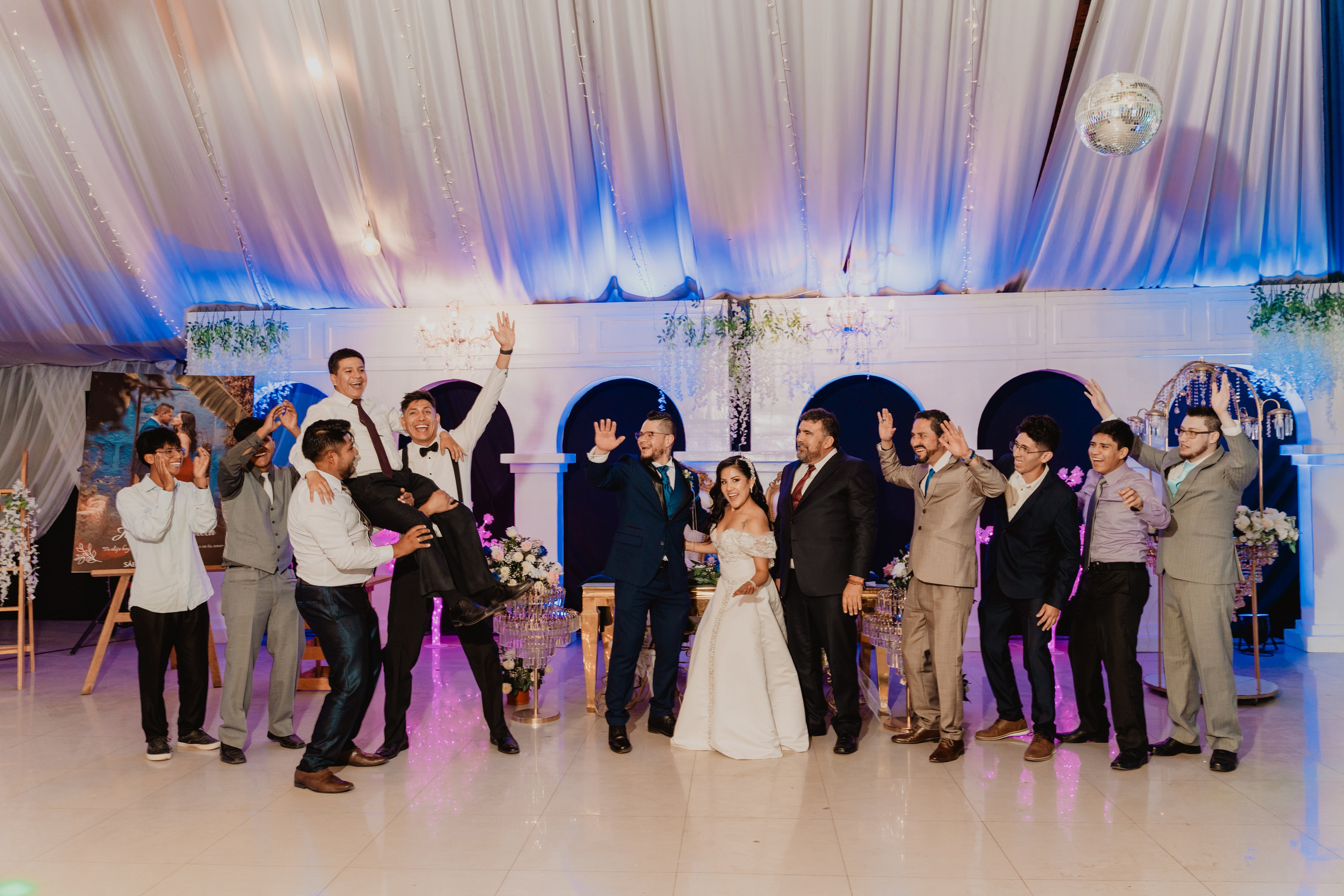 GABRIELA + JORGE | BODA CIVIL RELIGIOSA. Studio KVTA | Fotografía y Video de Bodas en Arequipa