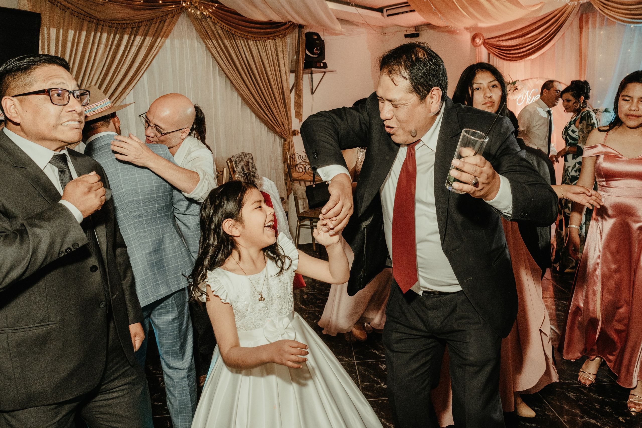 VANESSA + FRANKLIN BODA RELIGIOSA. Studio KVTA | Fotografía y Video de Bodas en Arequipa