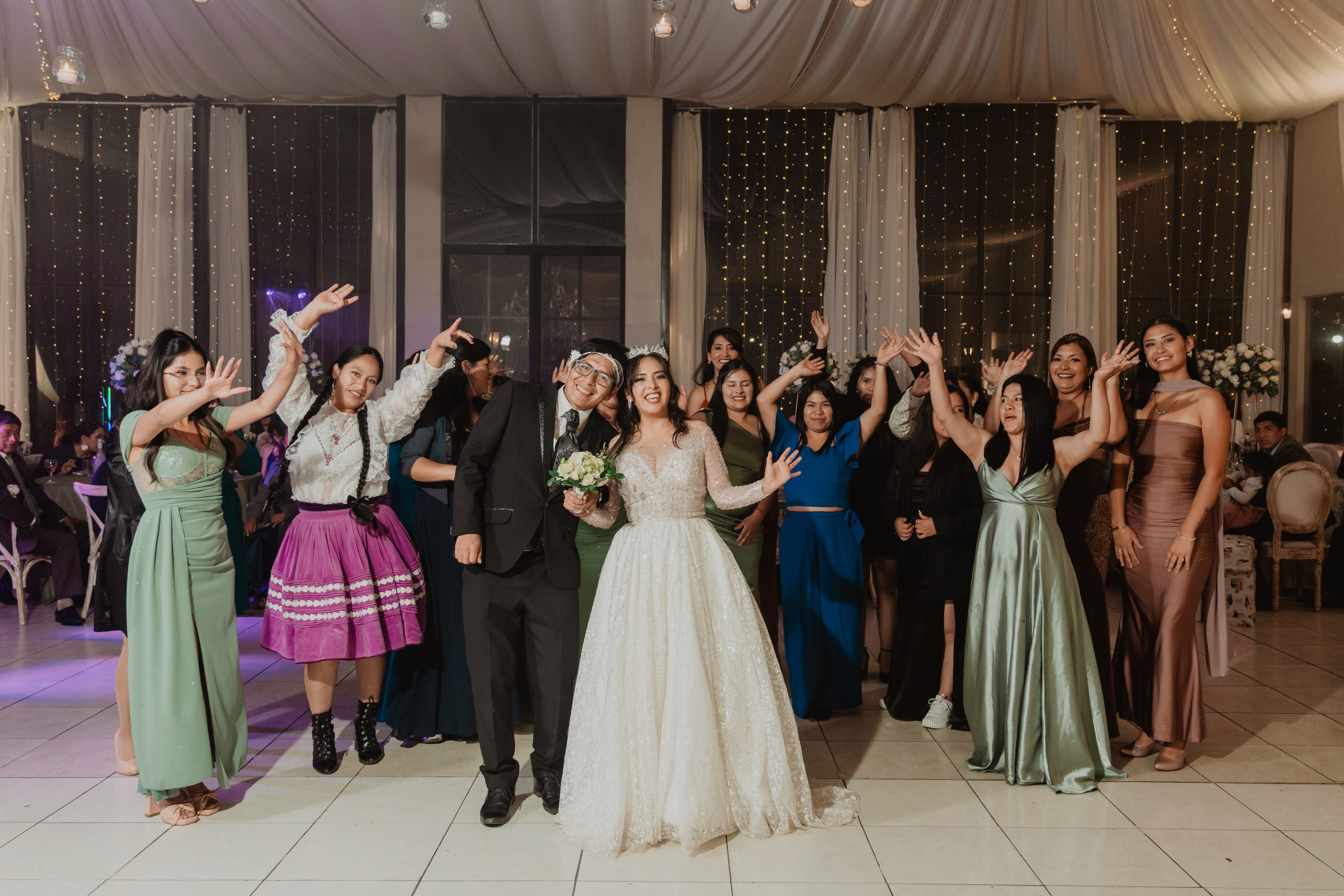 FERNANDO + MARIBEL | BODA RELIGIOSA. Studio KVTA | Fotografía y Video de Bodas en Arequipa