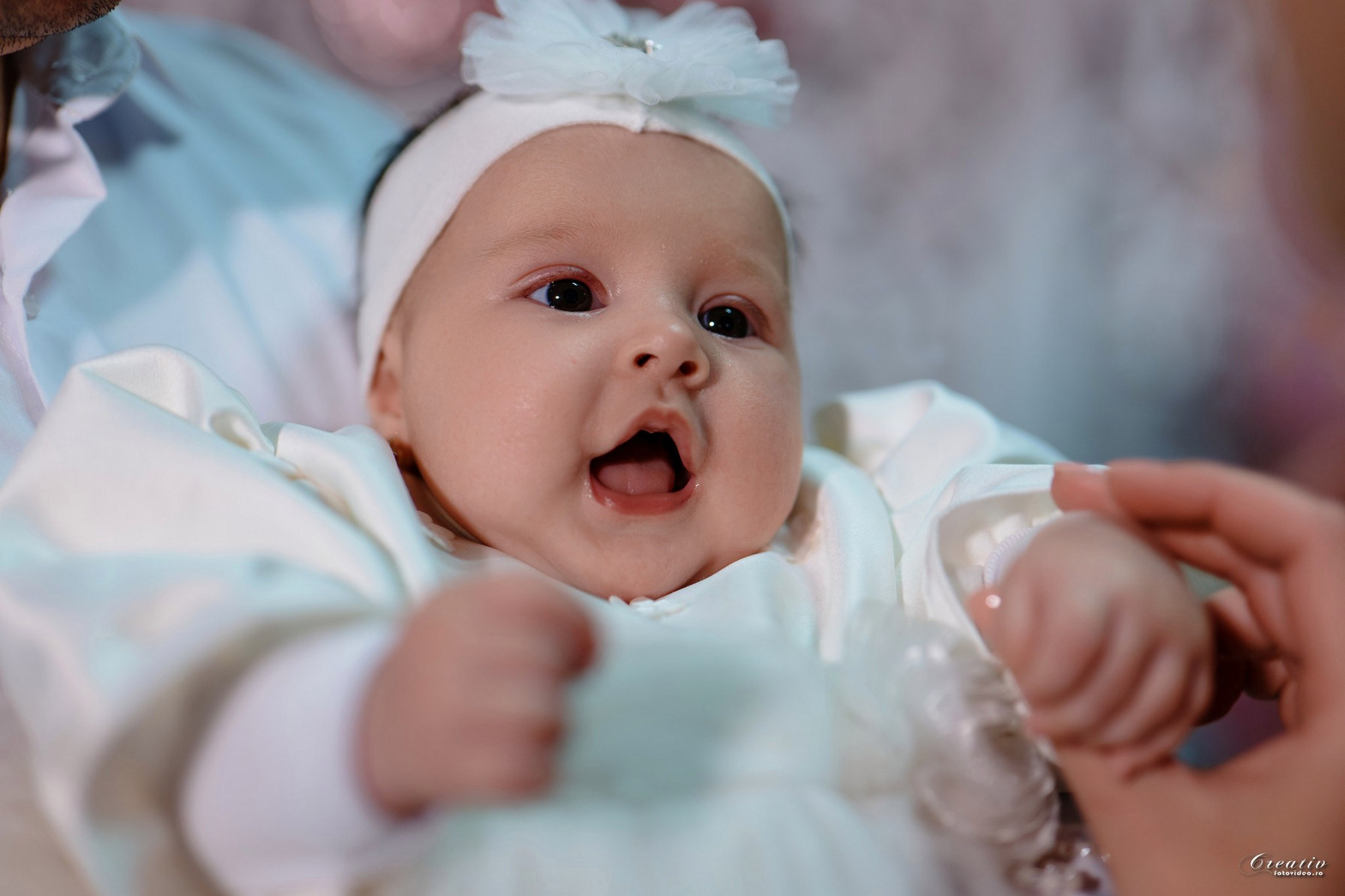 Fotograf botez Bistrița. Fotograf nuntă Bistrița | fotograf botez | Creativ Foto Video | Vasile Mizgan
