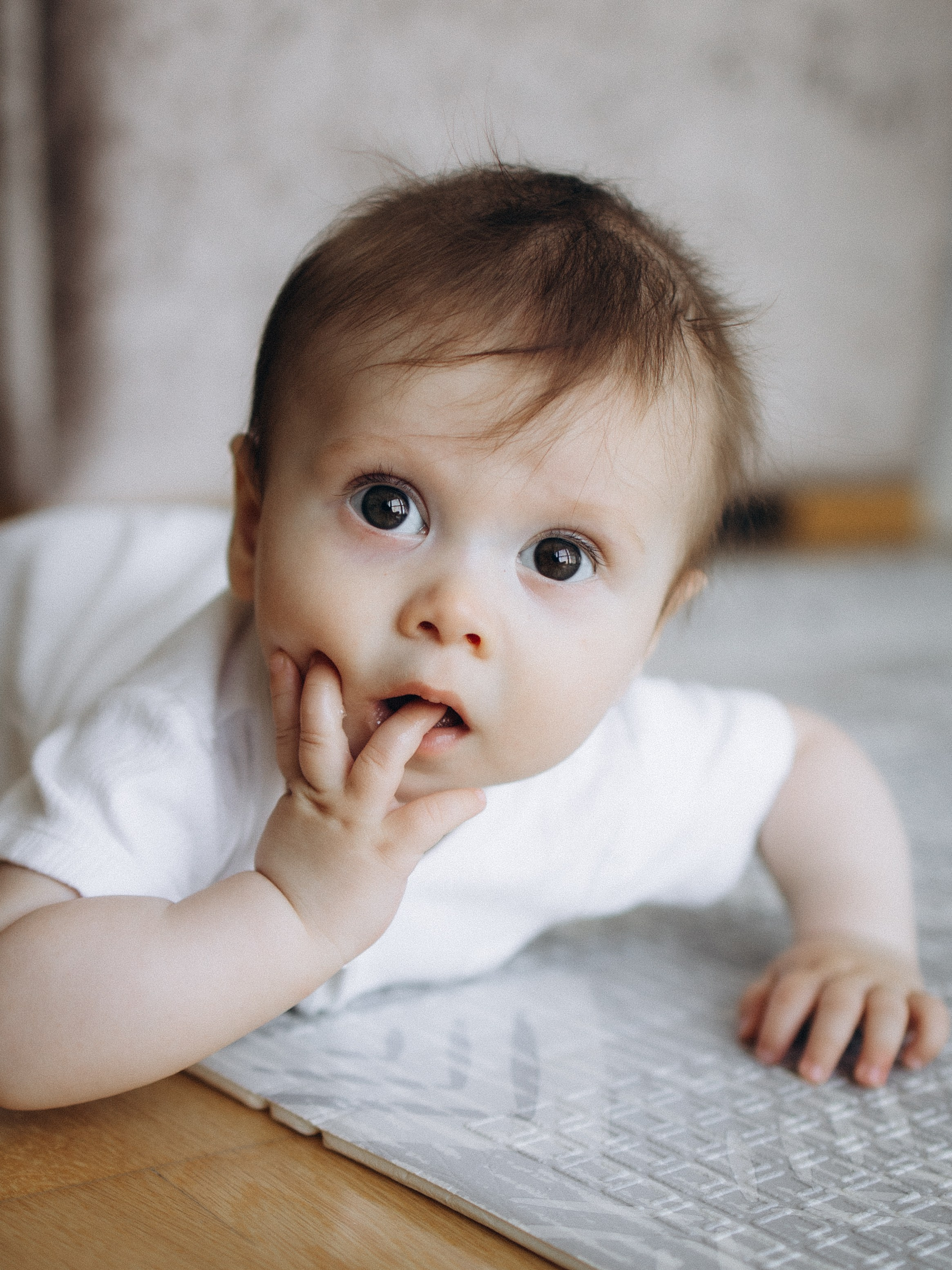 Oliver’s family. Kristina, portrait and family photographer in Helsinki