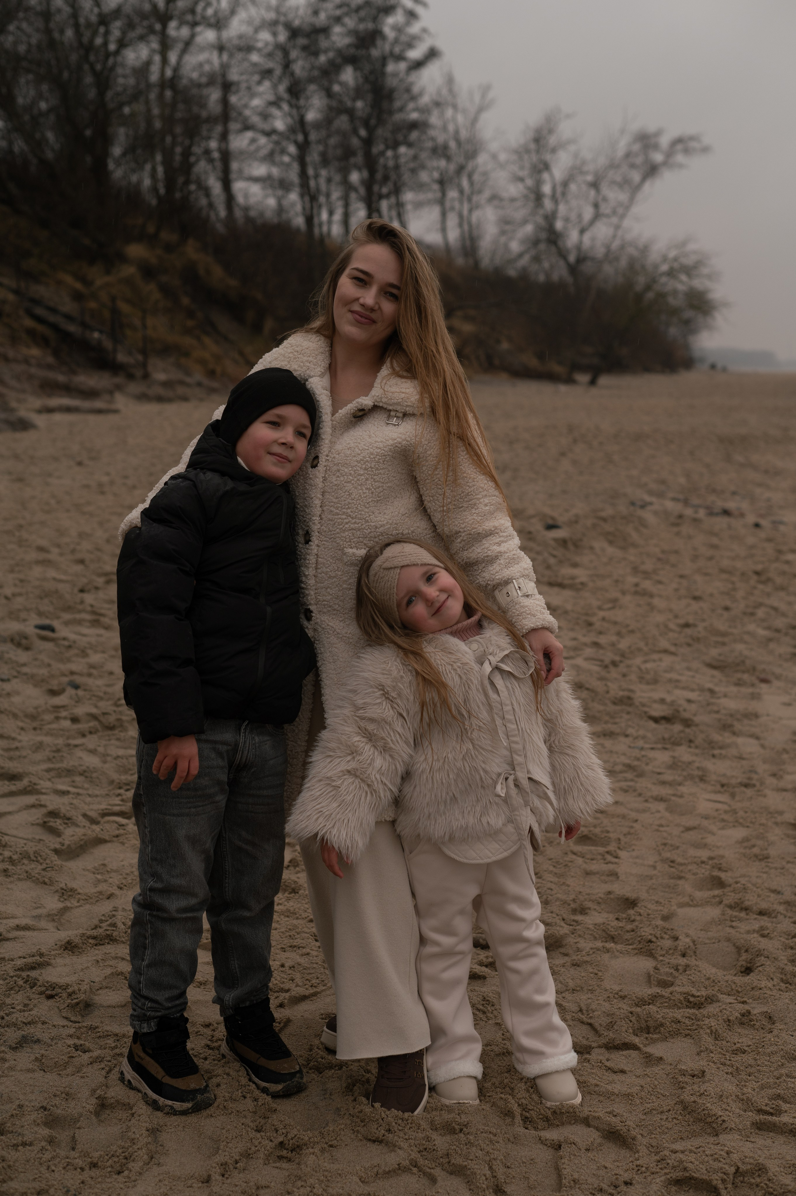 Семейная фотосессия мама и дети Калининград Зеленоградск. Фотограф в Калининграде Анна Пошкус