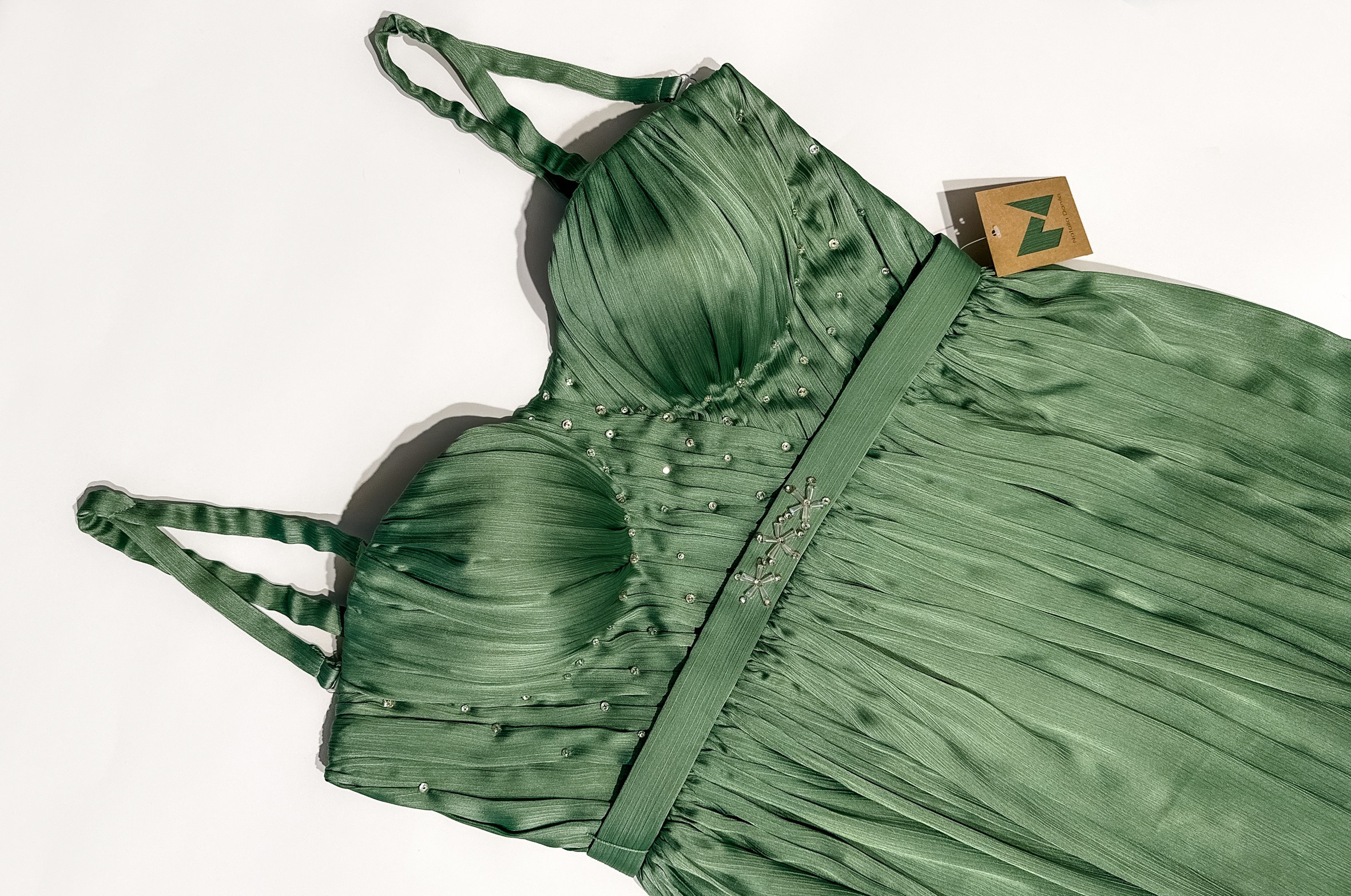 Rochie de seară. Designer vestimentar: elaborarea, proiectarea și confectionare…