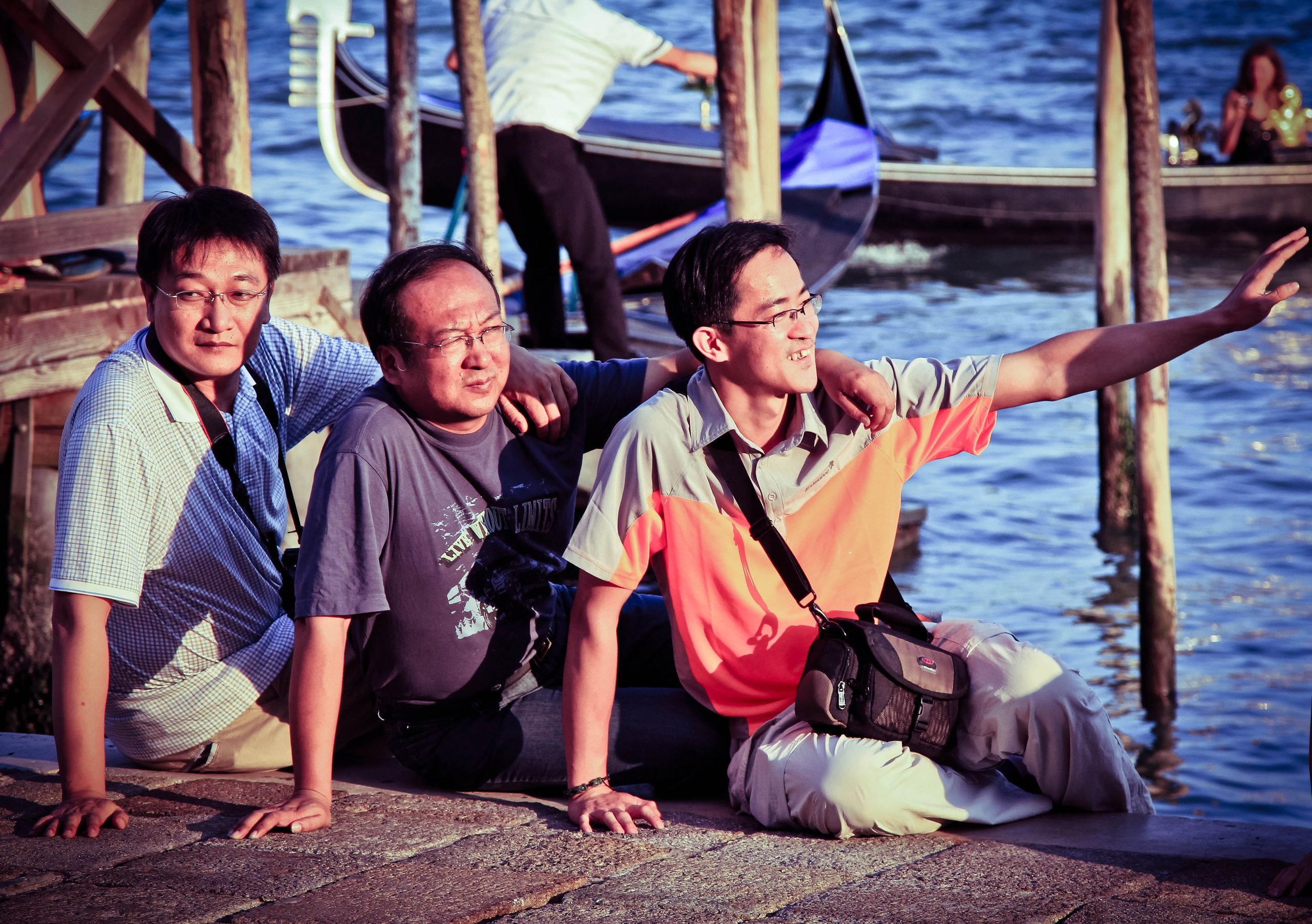 ИТАЛИЯ. Стрит-фотография, полная абсурда, идиотизма и красоты