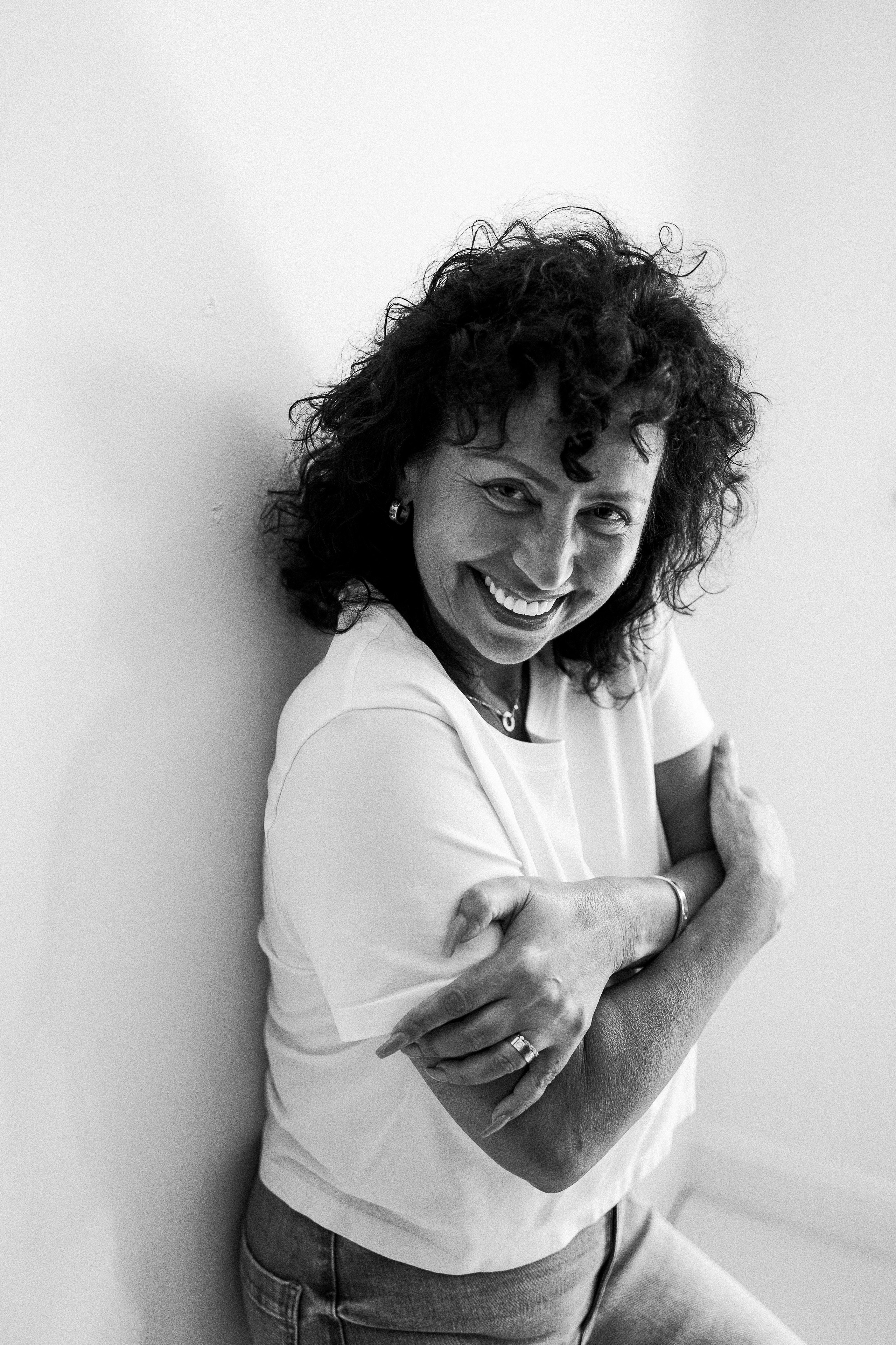 A. Rawnoir- Portrait photography by Daria Paliy.Timeless black&white portraits of women in NYC area