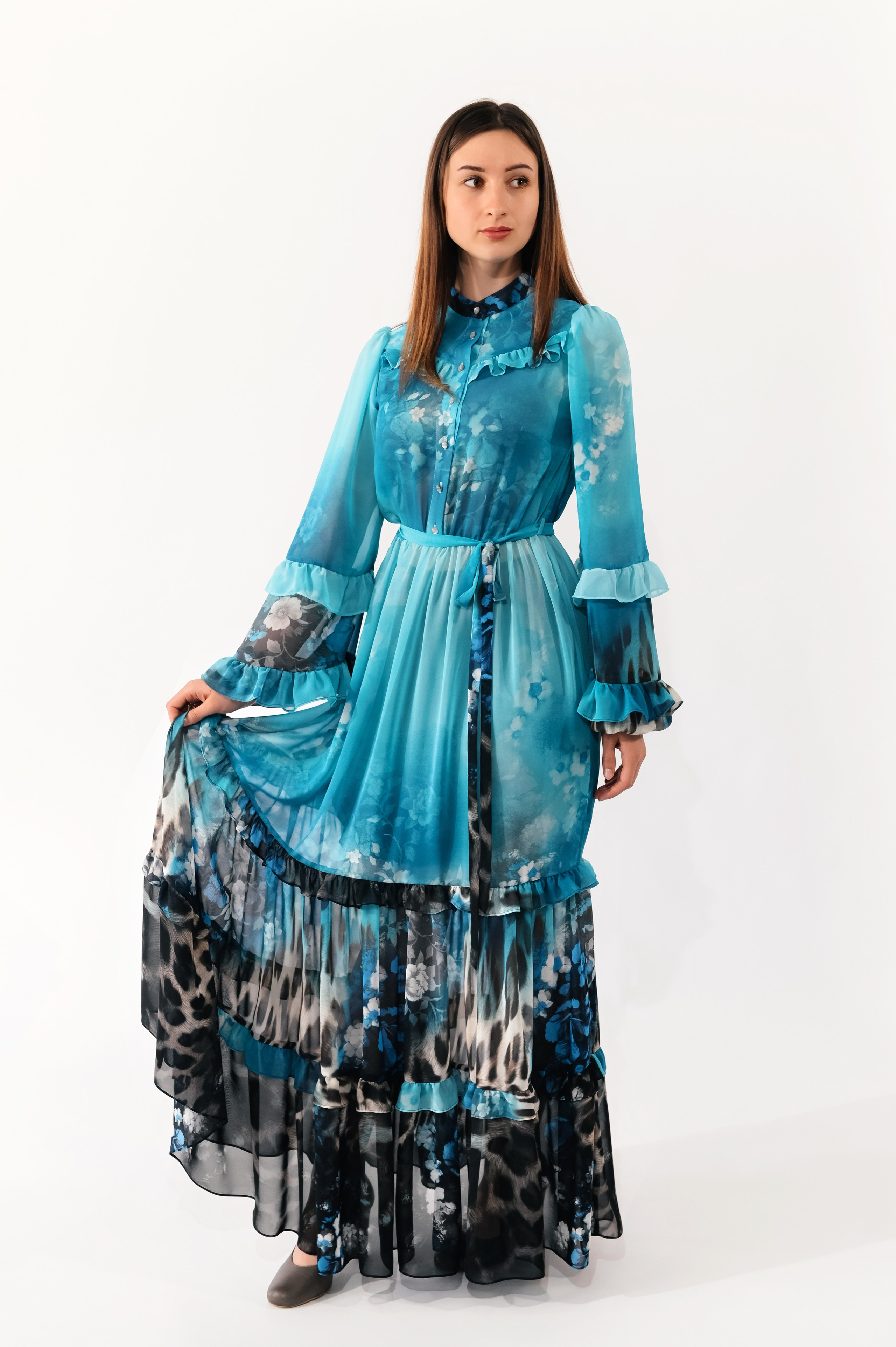 Rochie lungă din voal. Designer vestimentar: elaborarea, proiectarea și confectionare…