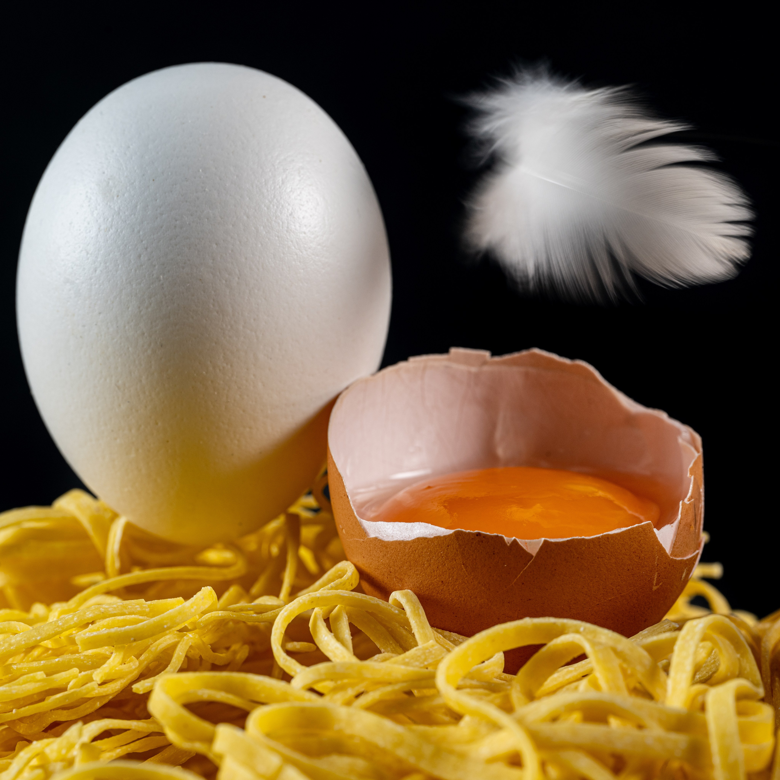 L’uovo. “Gianmaria Coscia fotografo per passione”