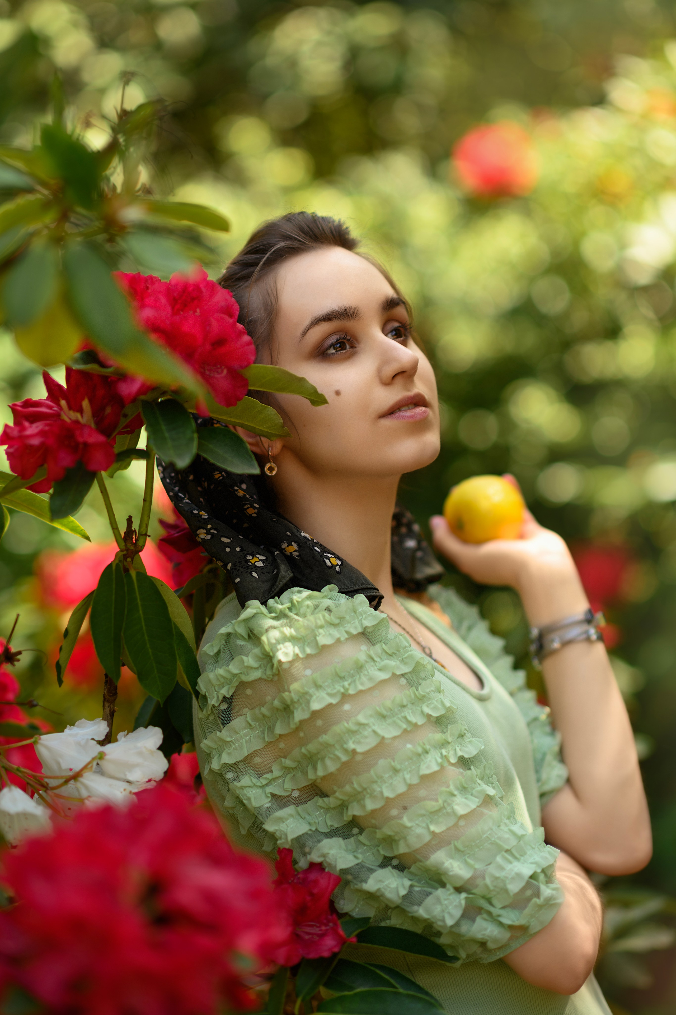 Spring time. Wedding & portrait photography in the Seattle Area. Helen Michelle photographer