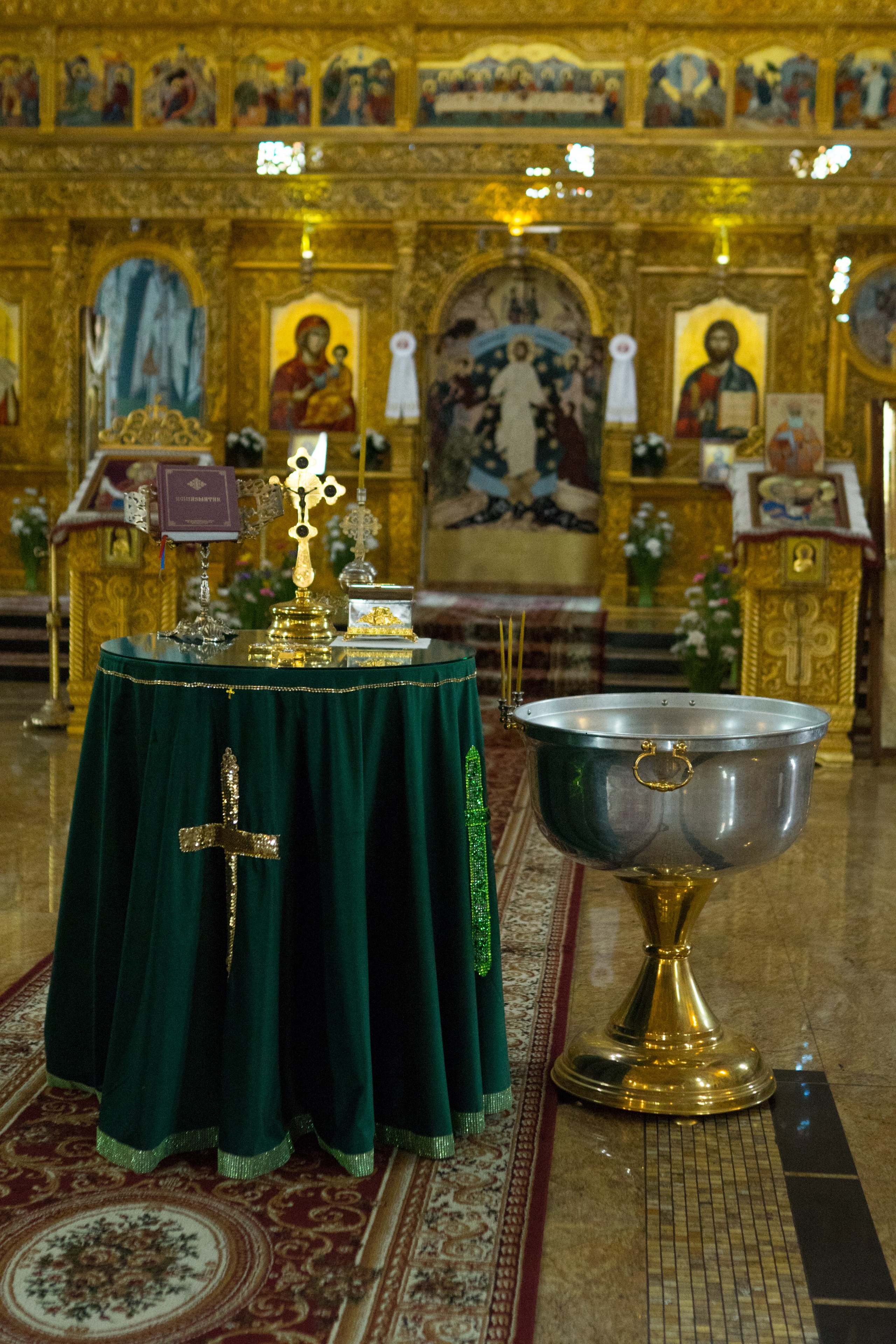 Fotografie de Eveniment Brașov: Povești Vizuale | Mădălina Beda. Madalina Beda- Artist vizual, fotograf, doula la nastere, consultant babywearing Brasov si in toata tara