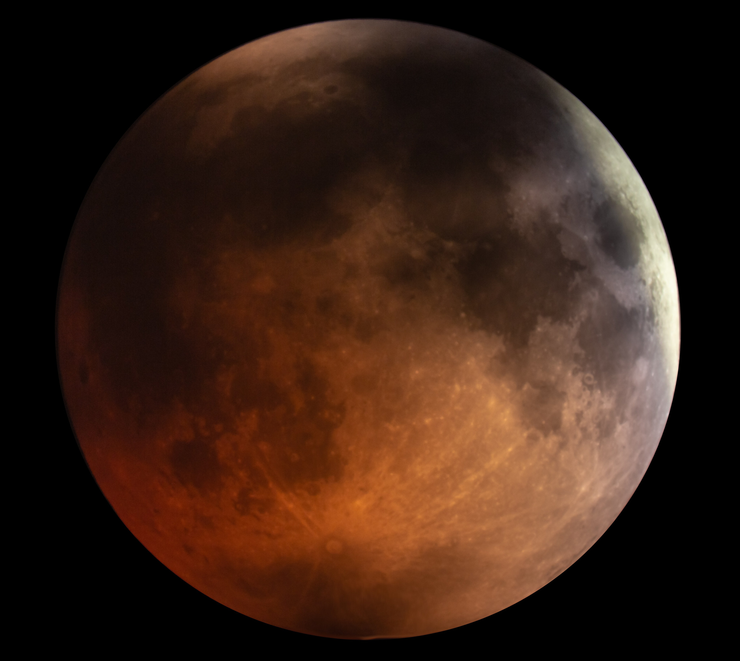 Qanlı Ay — Ay tutulması. Həvəskar Astronomlar Cəmiyyəti — Astronomy.az