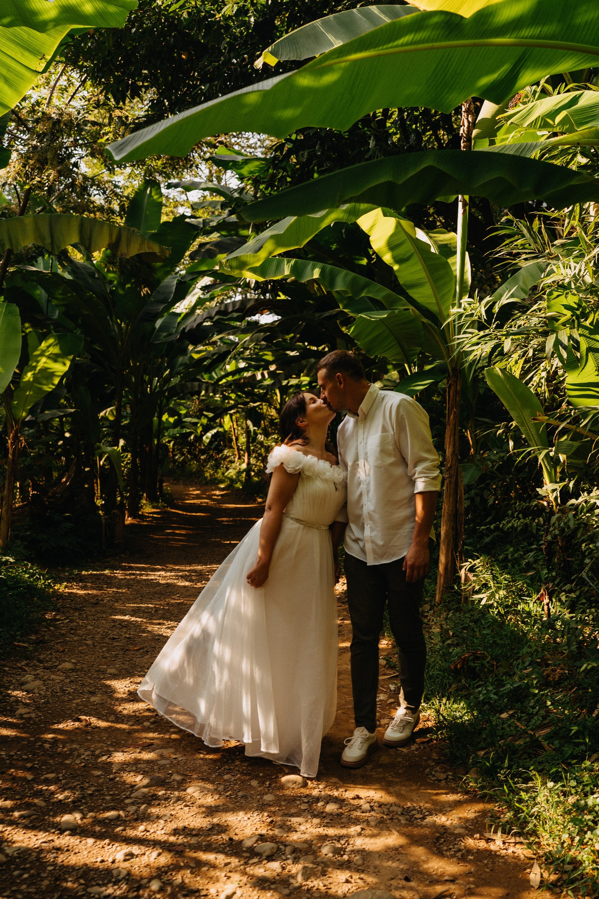 Роман и Виктория. Индивидуальный и свадебный фотограф в Батуми Валерия Азаренко