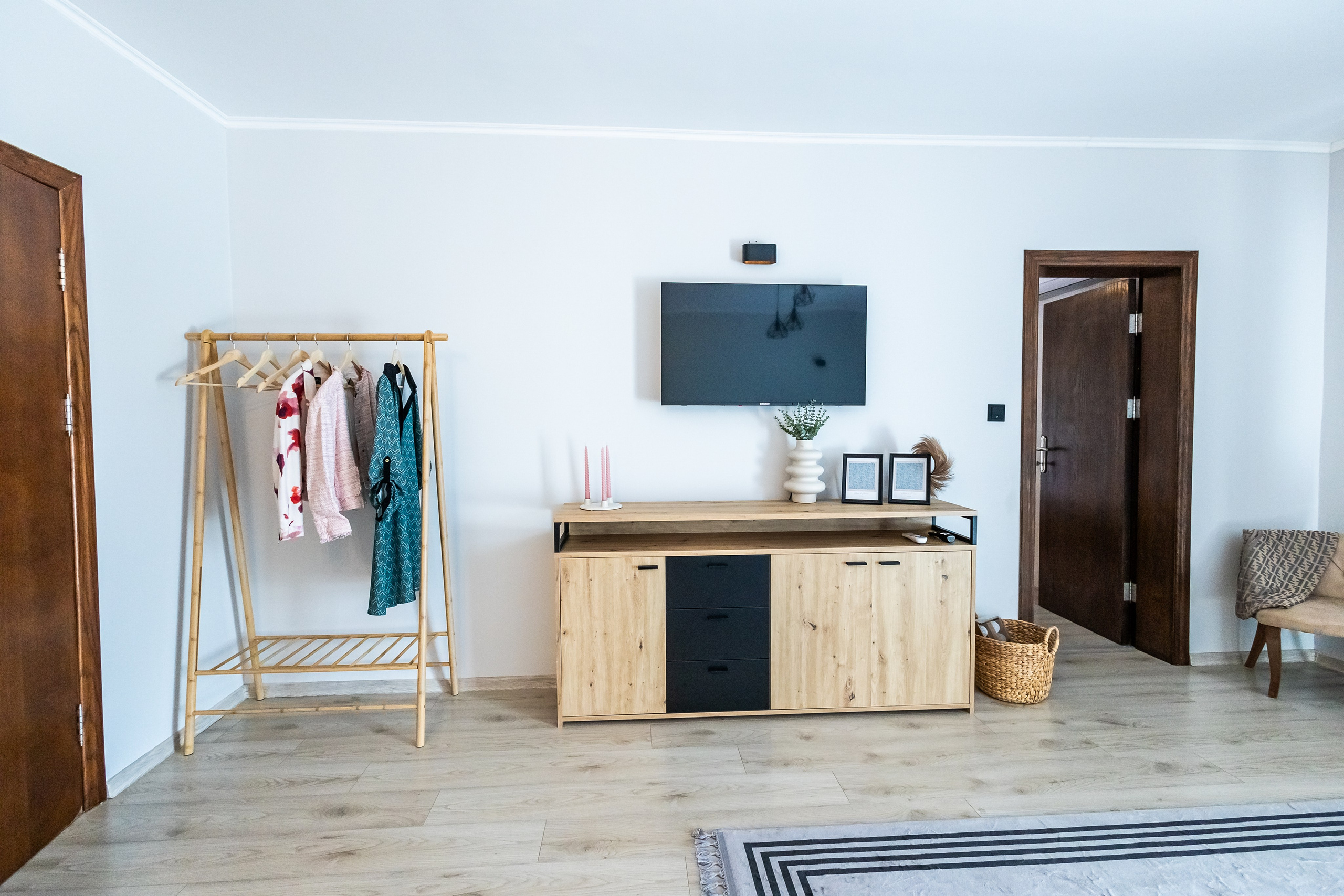 Хотел. Фотограф Ирина Йотова