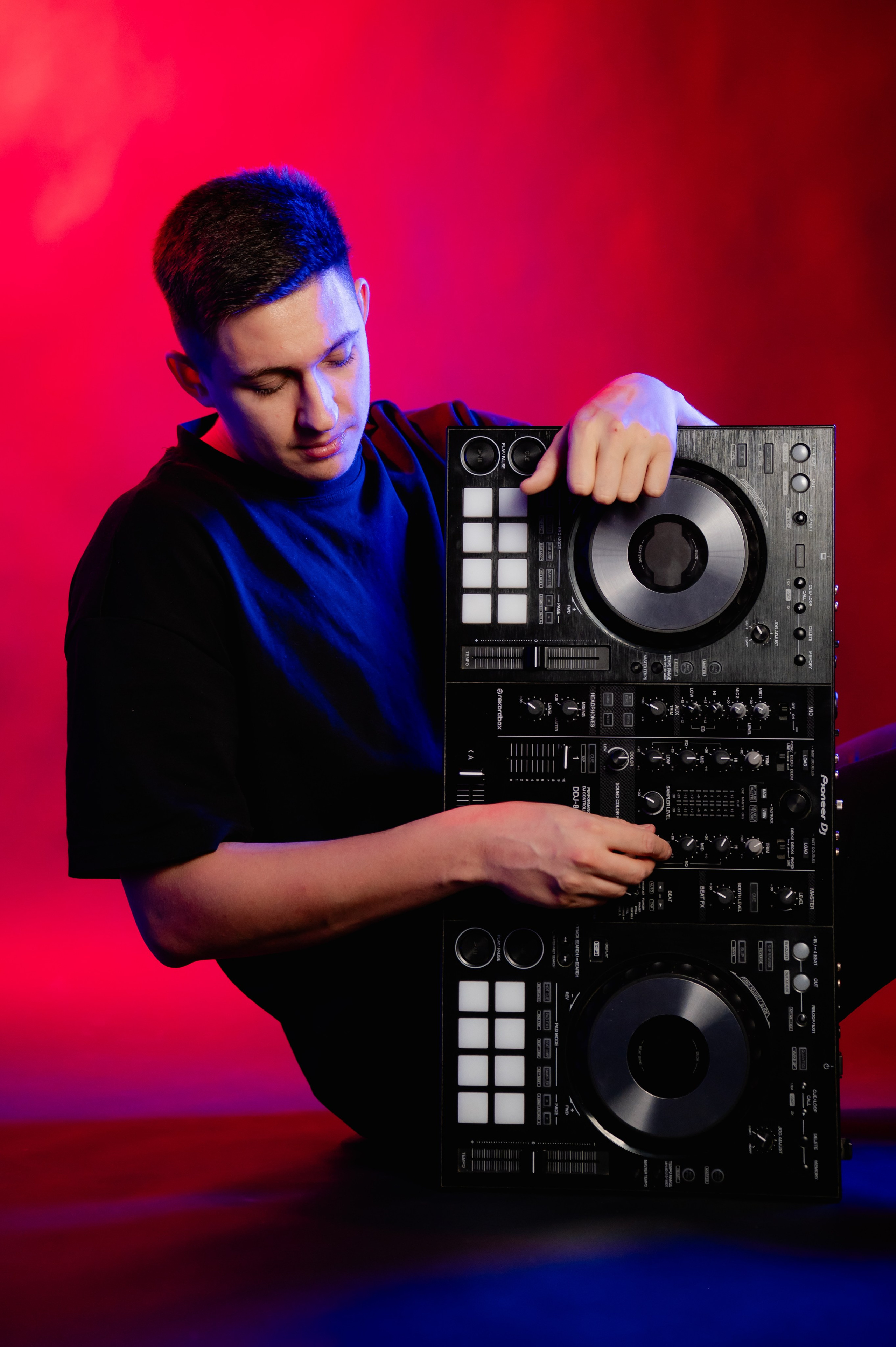 DJ Fabio. Andrei Samuel – Fotograf București | Evenimente, Studio, Imobiliare, Produs