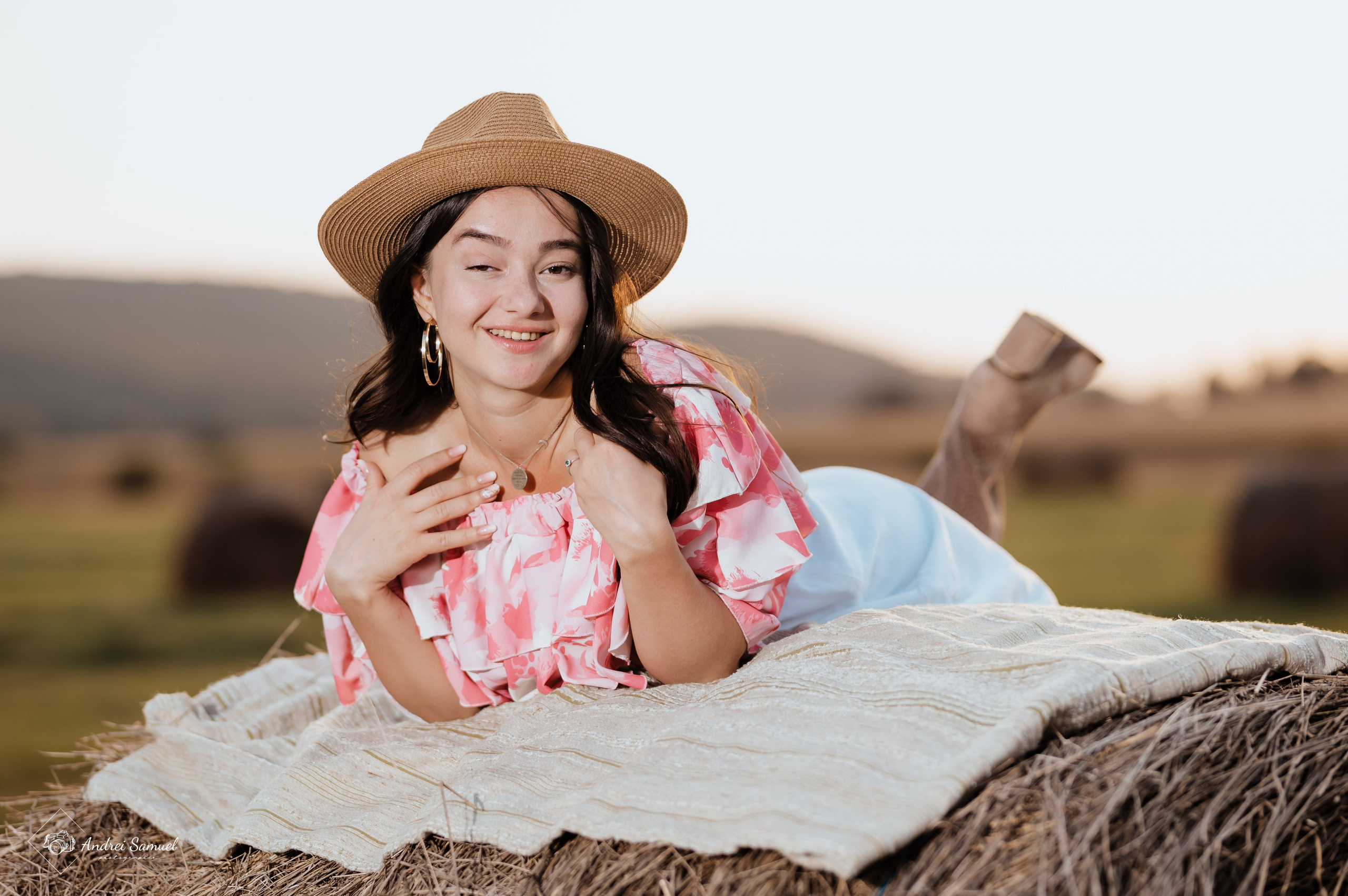 Ema & Vlad. Andrei Samuel – Fotograf București | Evenimente, Studio, Imobiliare, Produs